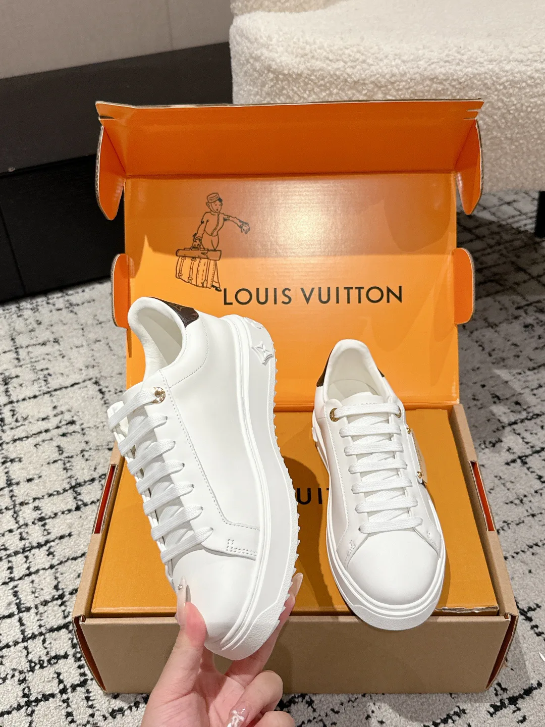 Кроссовки Женские Louis Vuitton 4502480