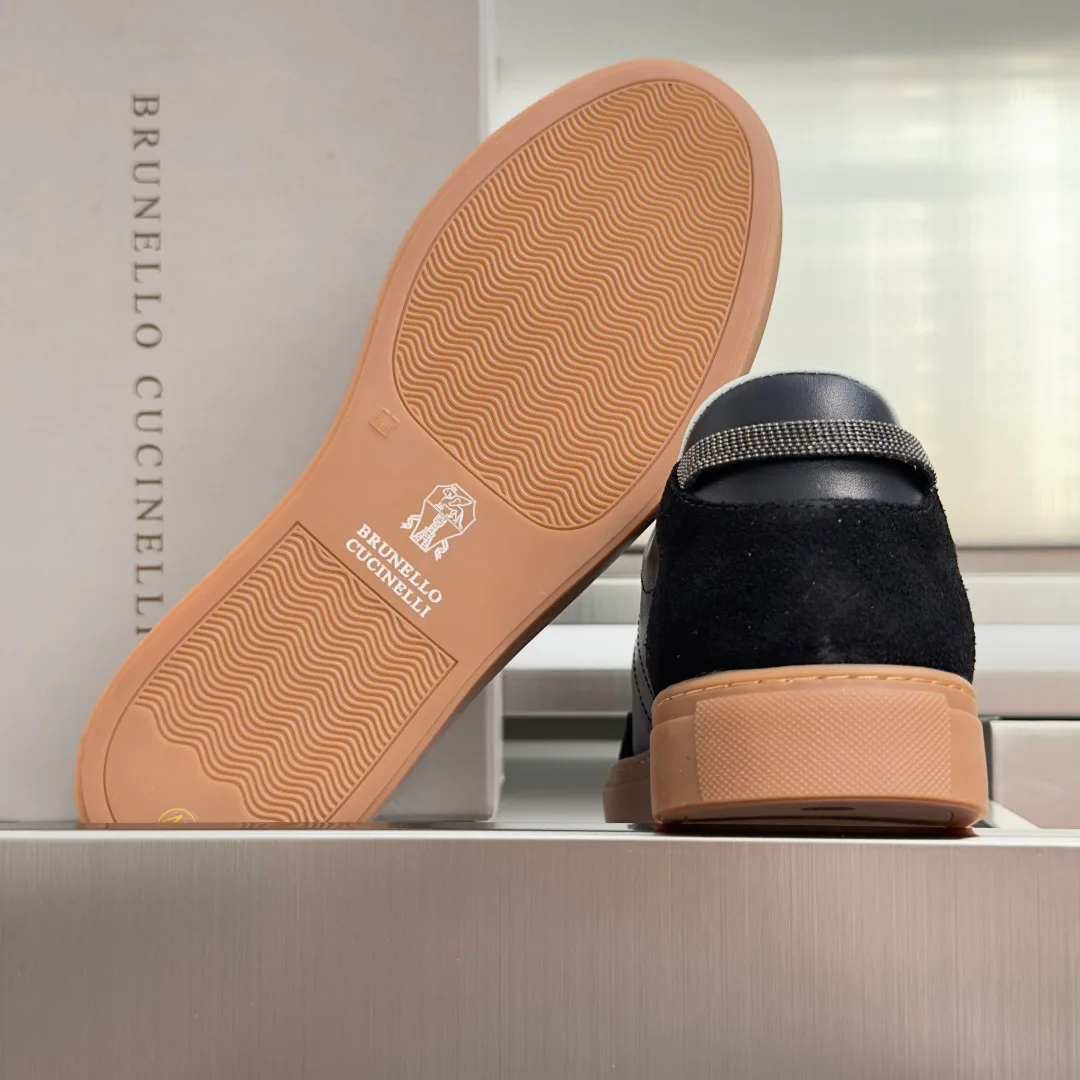 Кроссовки Женские Brunello Cucinelli 18498142