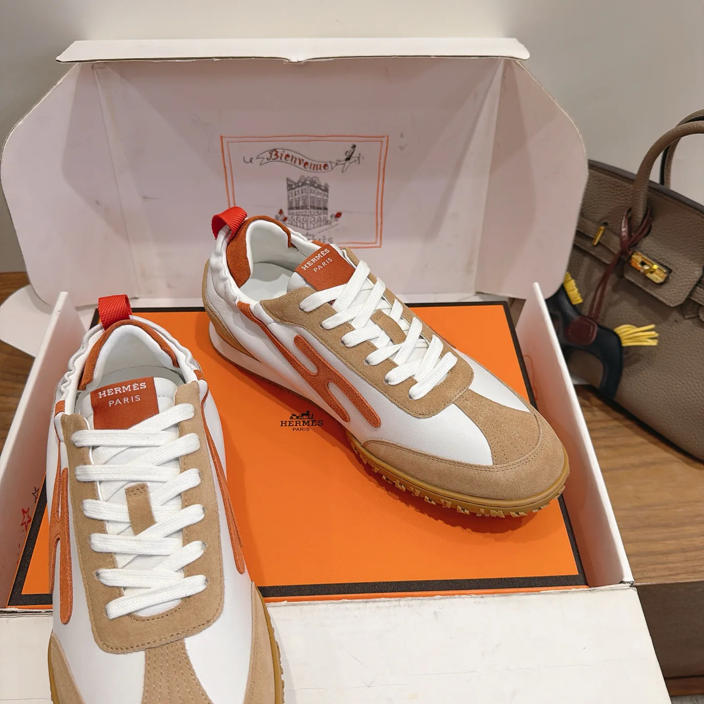 Кроссовки Женские Hermes 18729596