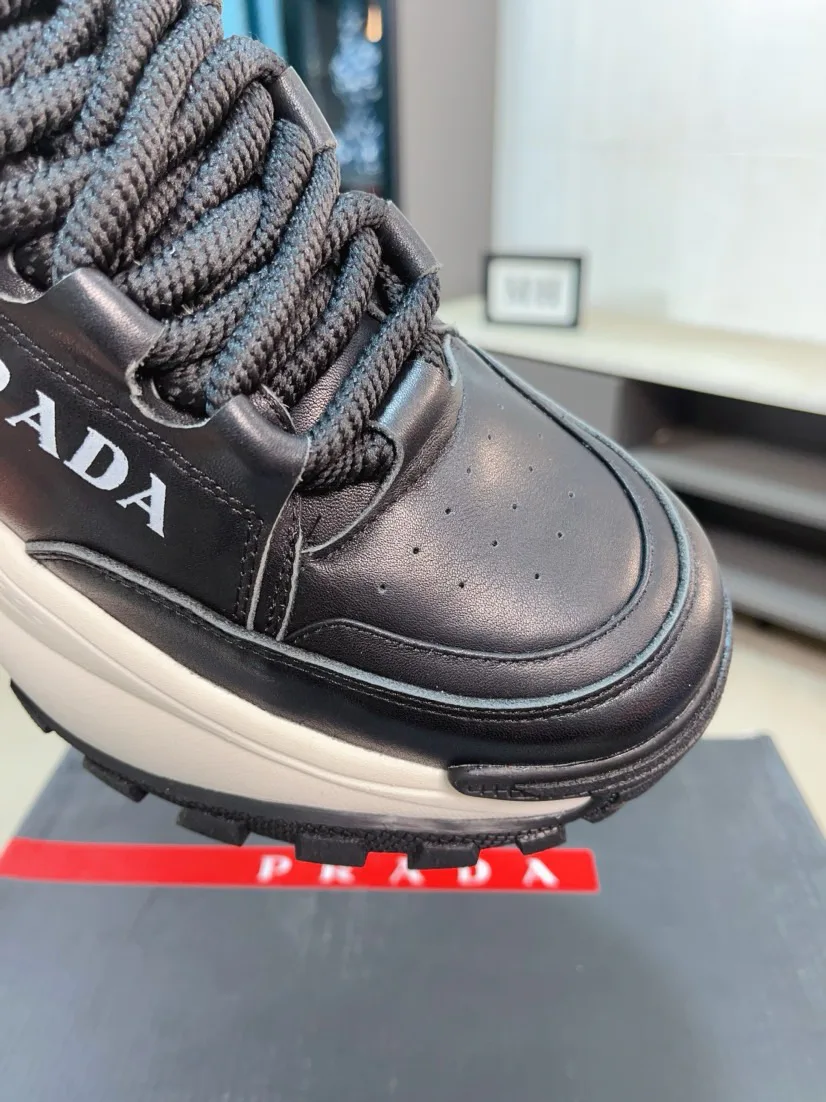 Кроссовки Мужские Prada 4325830