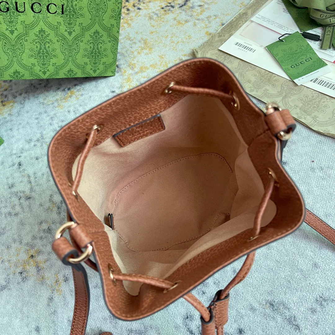 Классические Сумки Женские Gucci 11886405