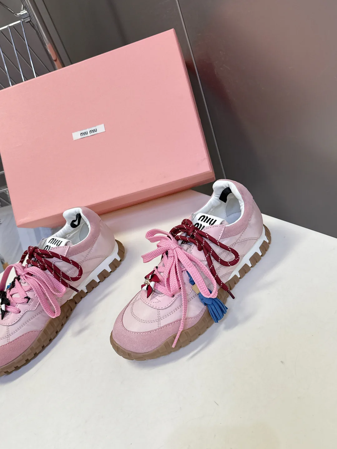 Кроссовки Женские Miu Miu 68392