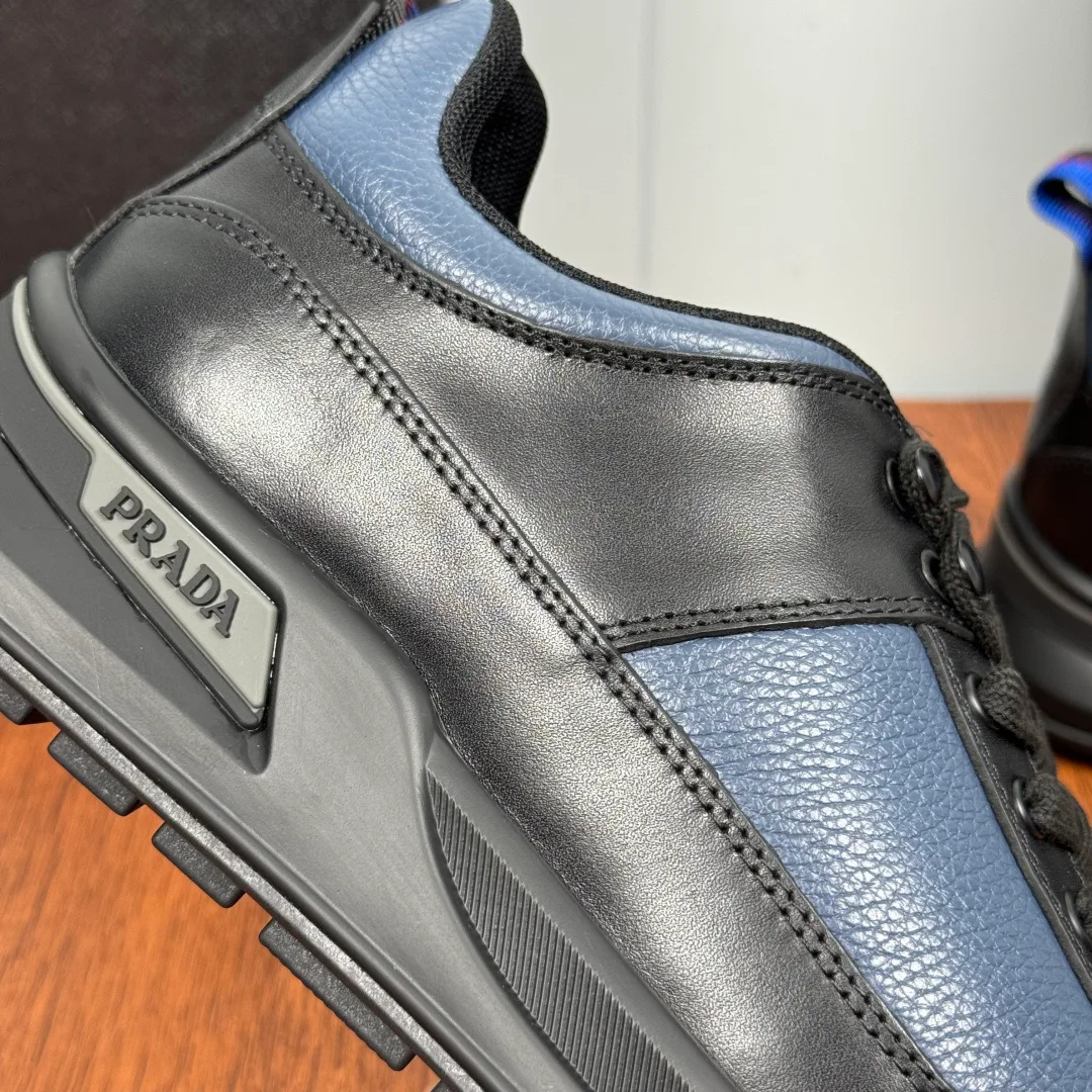 Кроссовки Мужские Prada 11393510