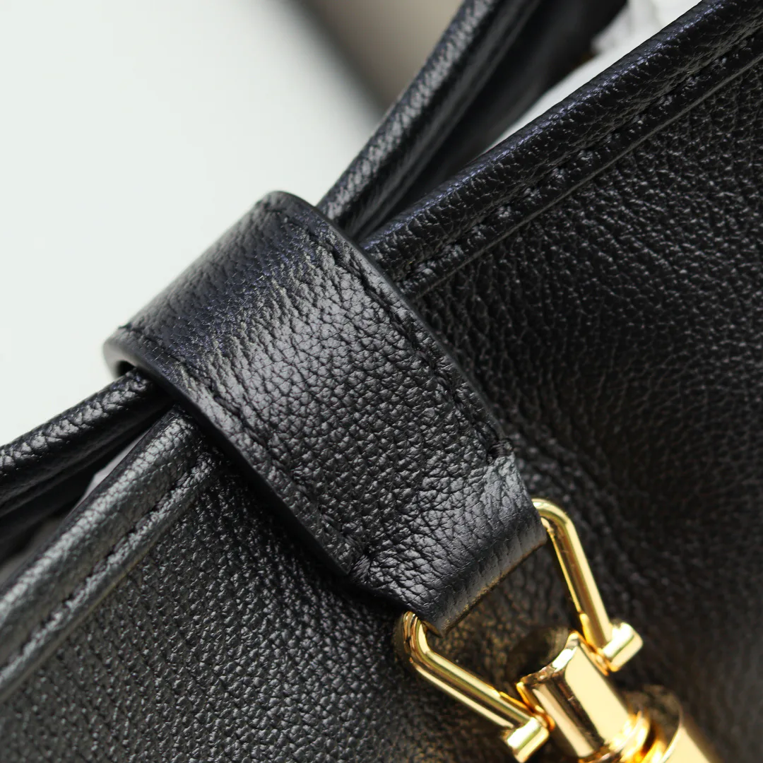 Классические Сумки Женские Gucci 12960227