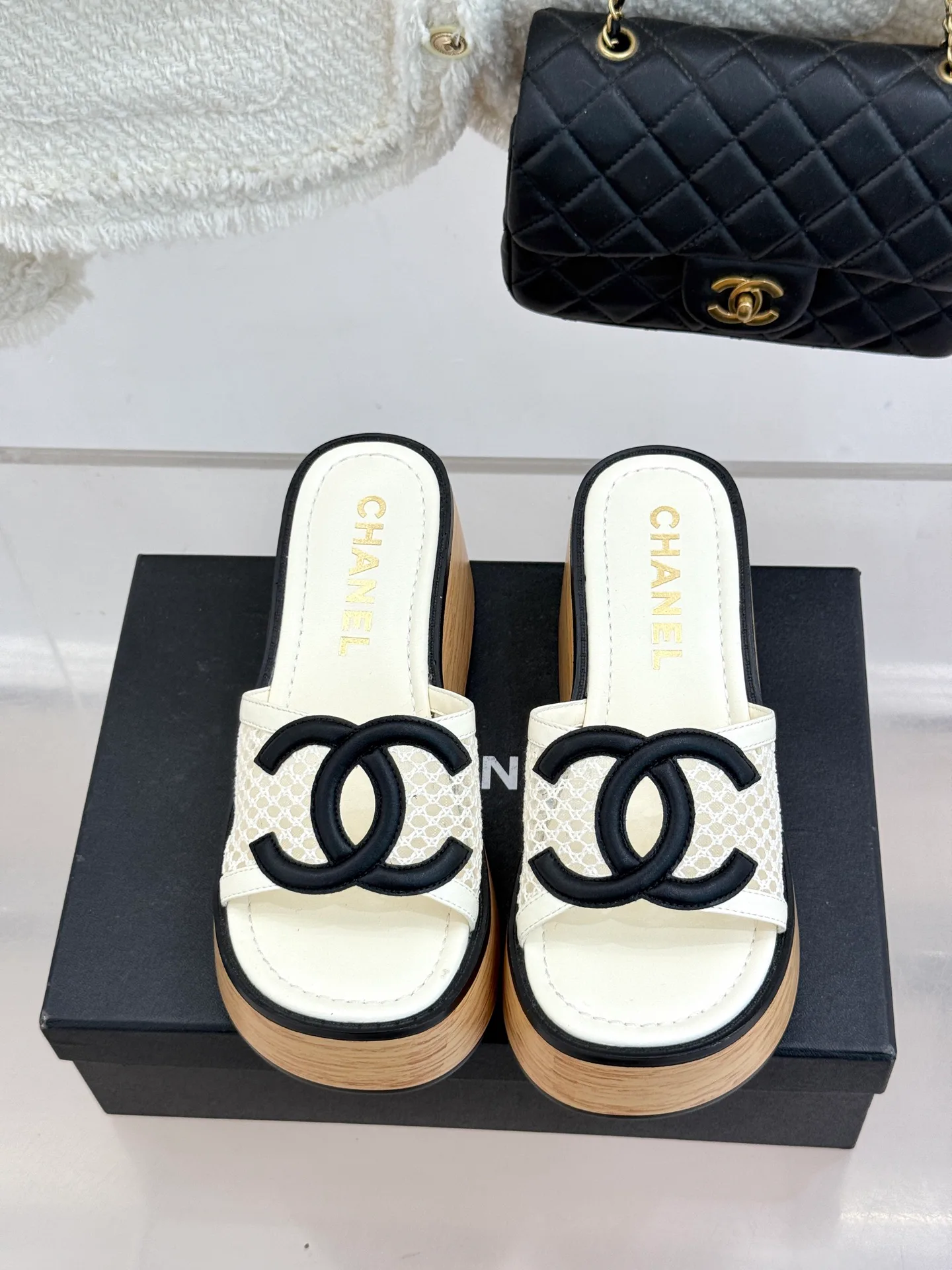Сандалии Женские Chanel 13269239