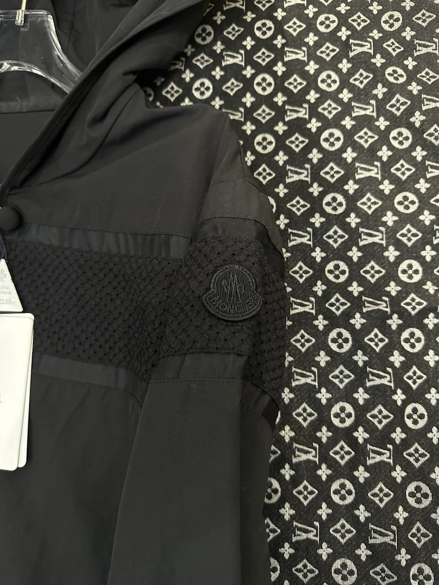 Куртки И Пуховики Женские Moncler 11505876