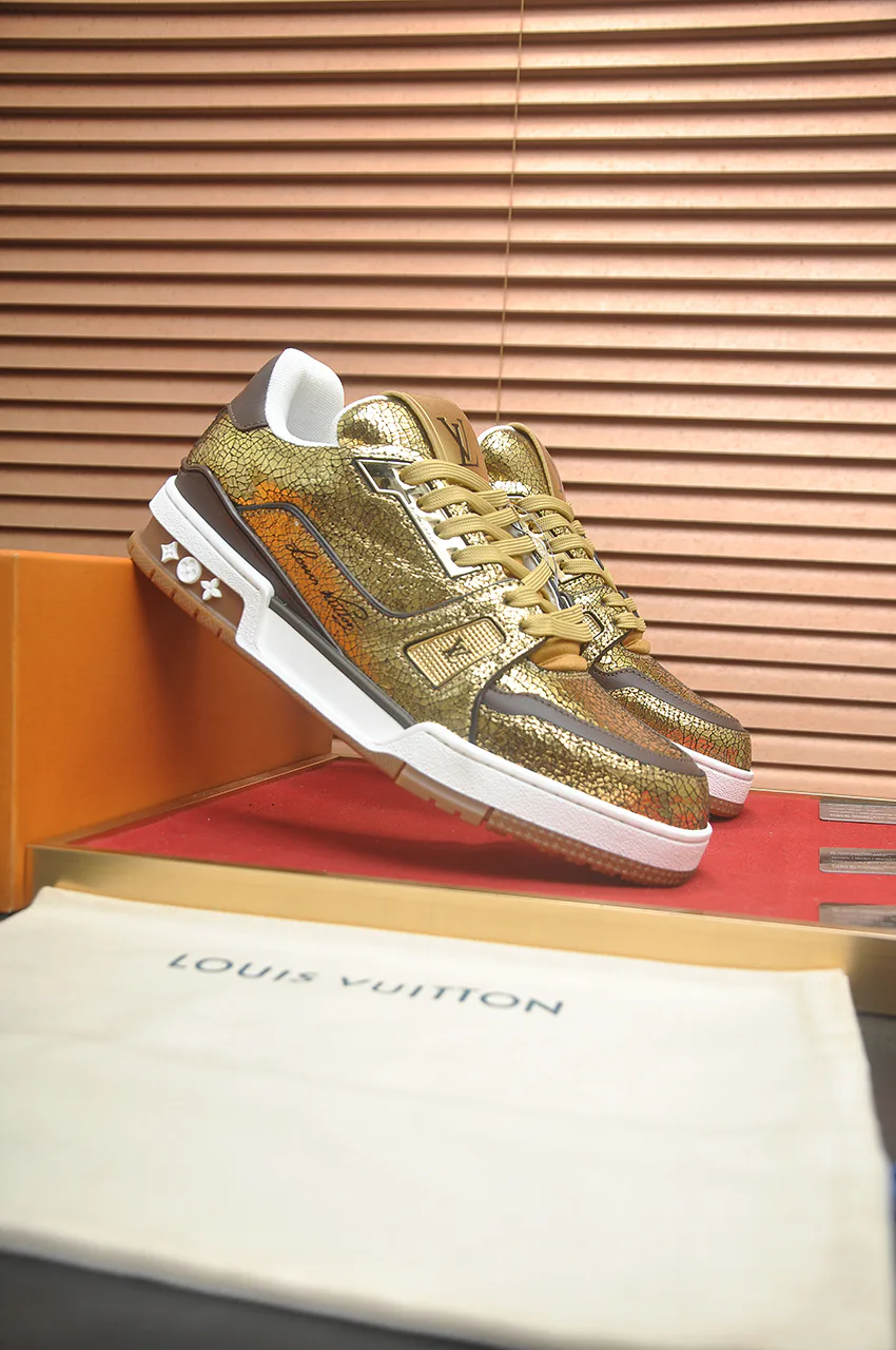 Кроссовки Женские Louis Vuitton 9848138