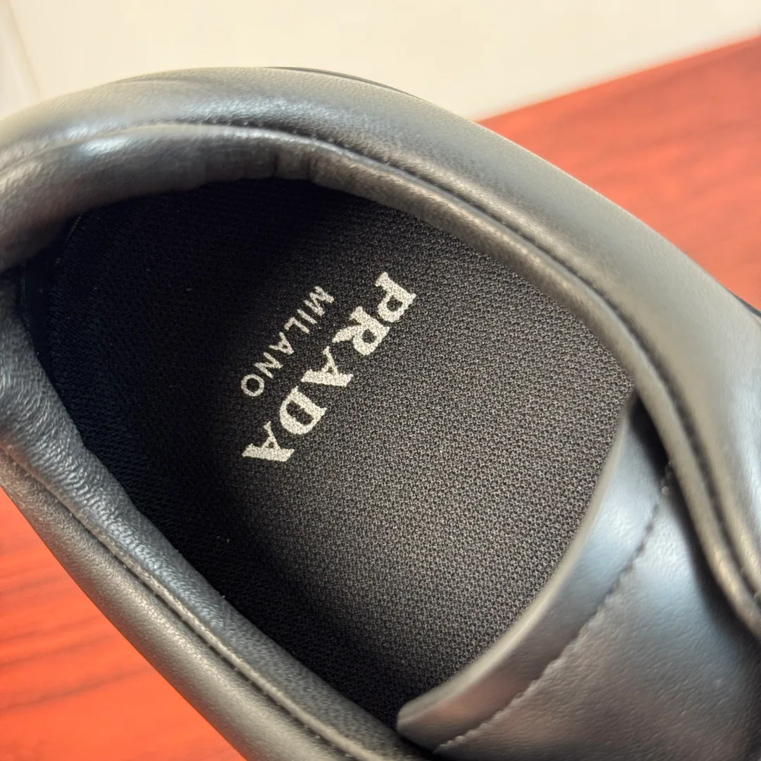 Кроссовки Мужские Prada 16935024