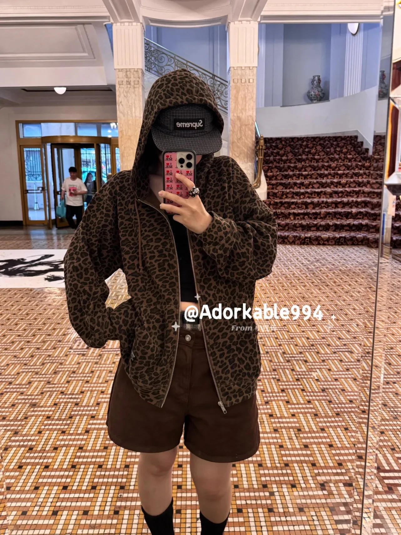 Свитшоты И Худи Женские Supreme 18403544