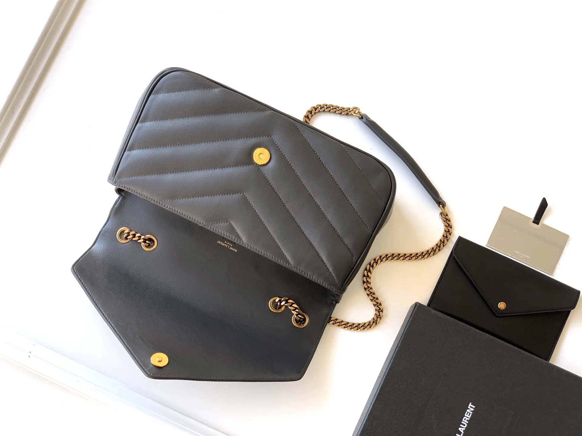 Классические Сумки Женские Saint Laurent 11309770
