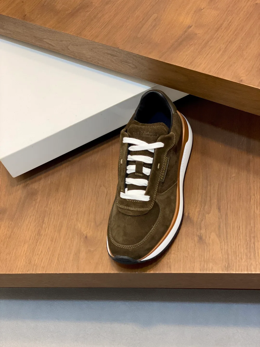 Кроссовки Мужские Salvatore Ferragamo 1498276