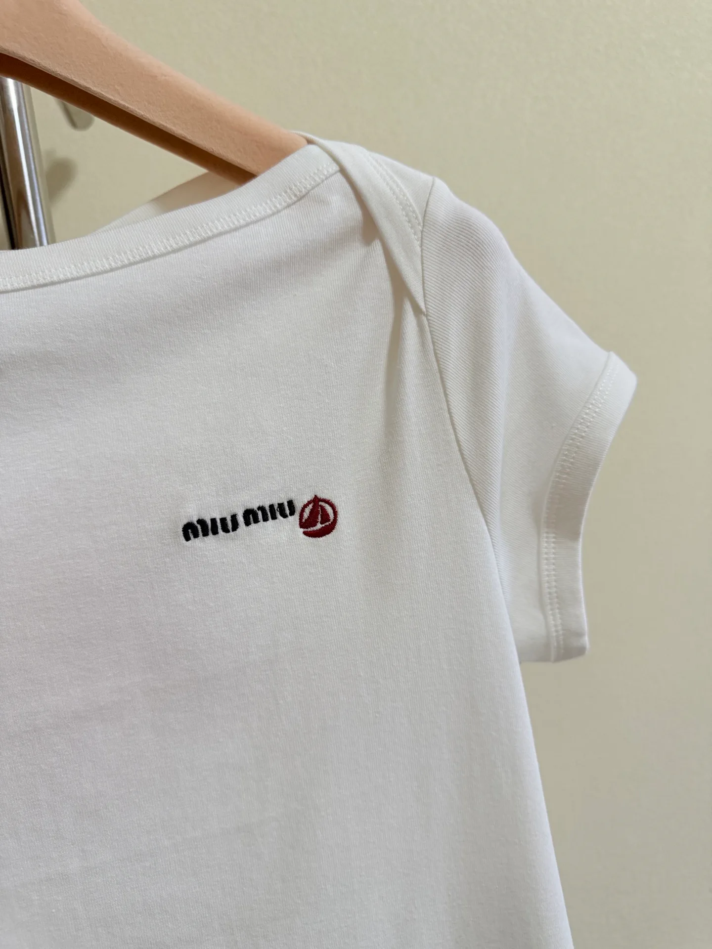 Футболки Женские Miu Miu 27372