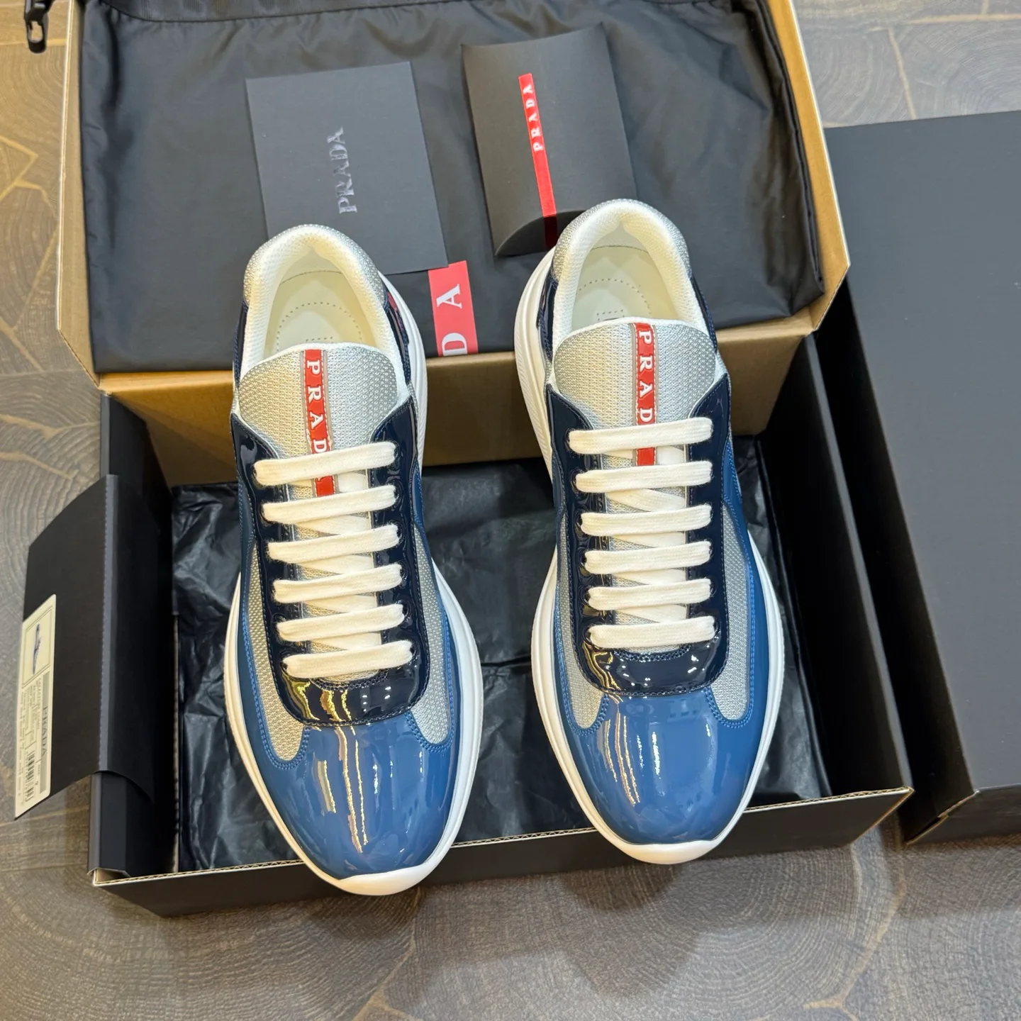 Кроссовки Женские Prada 18267046