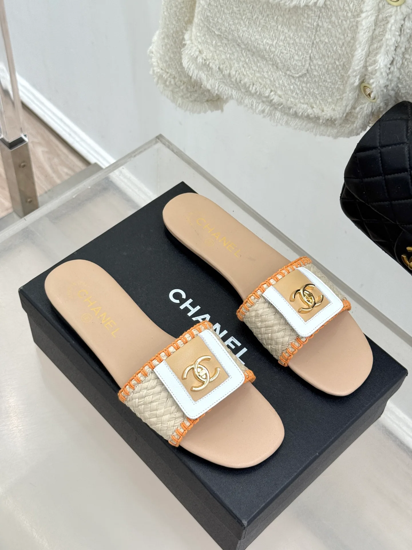 Сандалии Женские Chanel 13581533