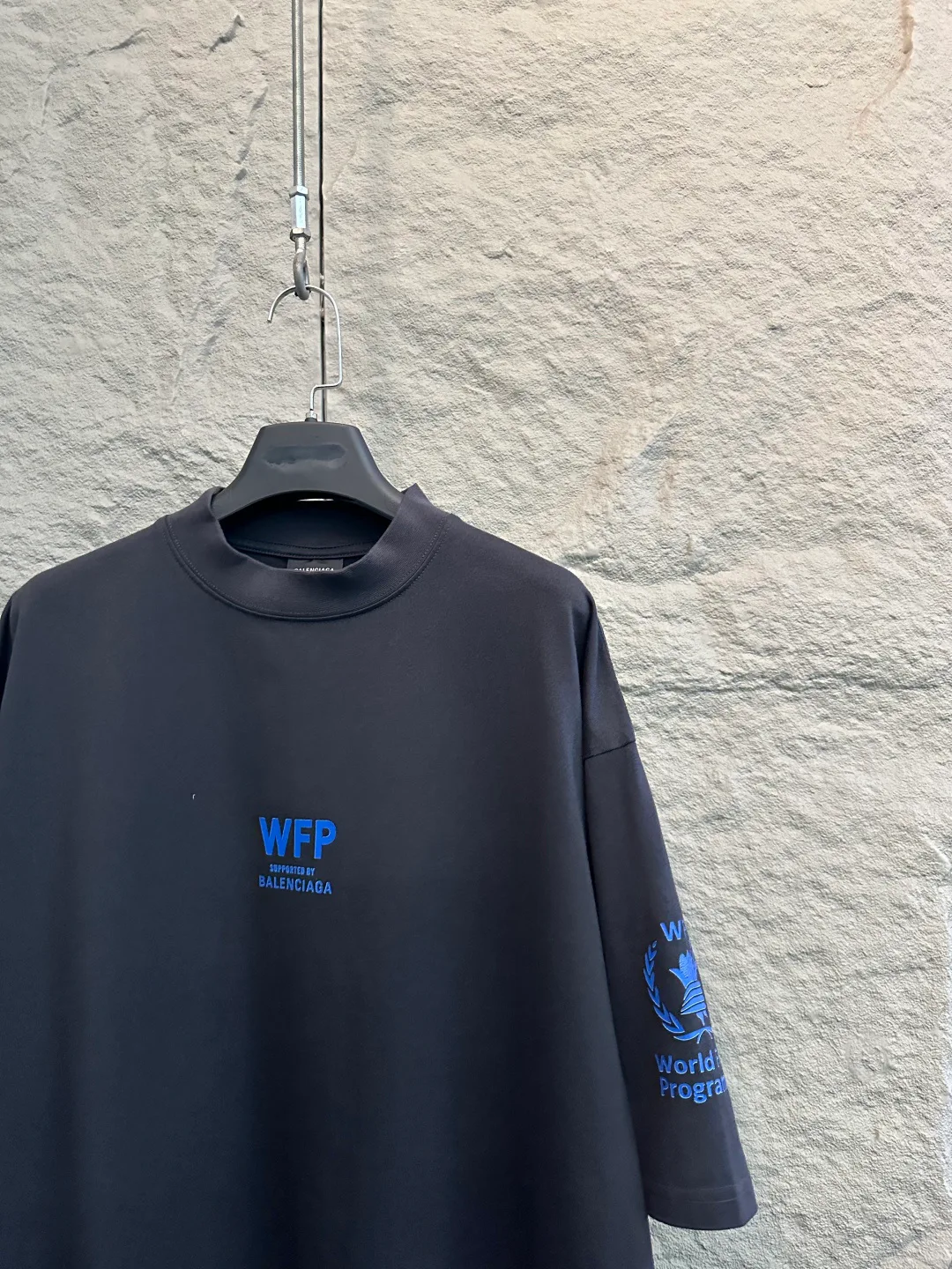 Футболки Женские Balenciaga 11478562