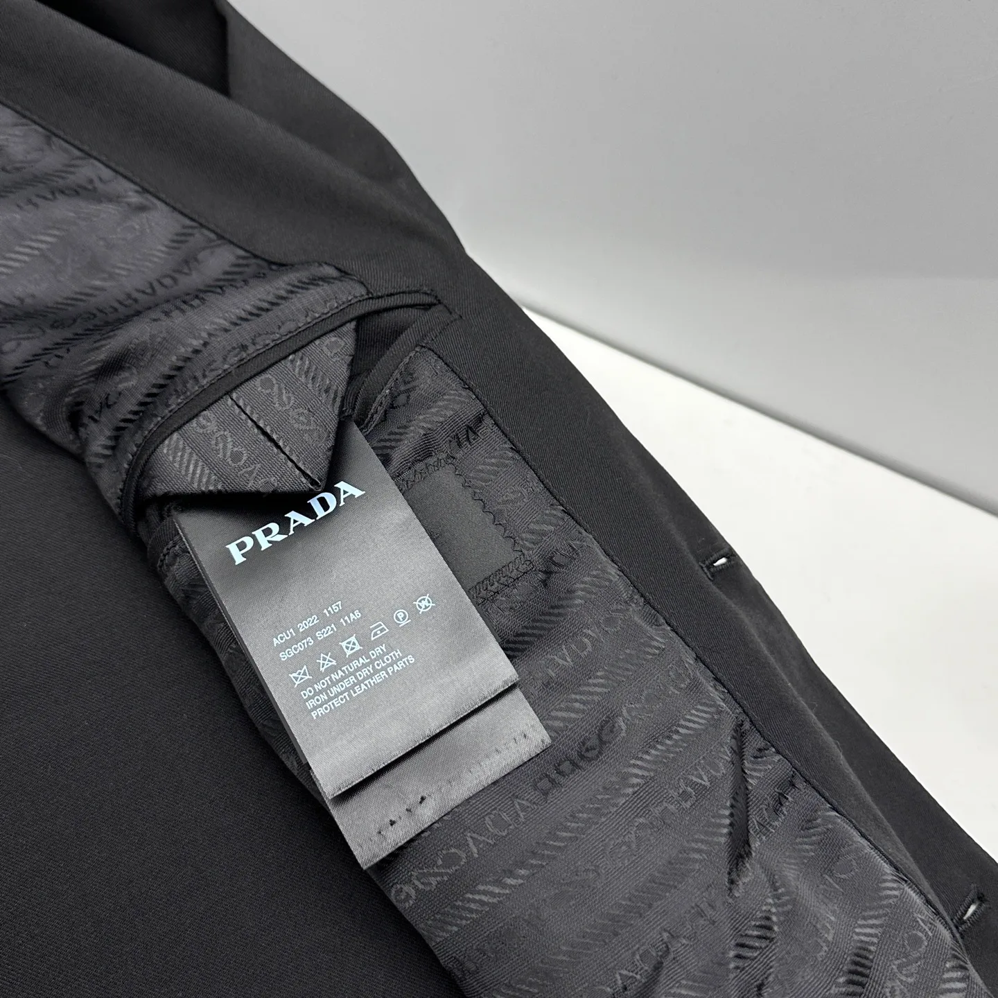 Пиджаки Мужские Prada 18246788