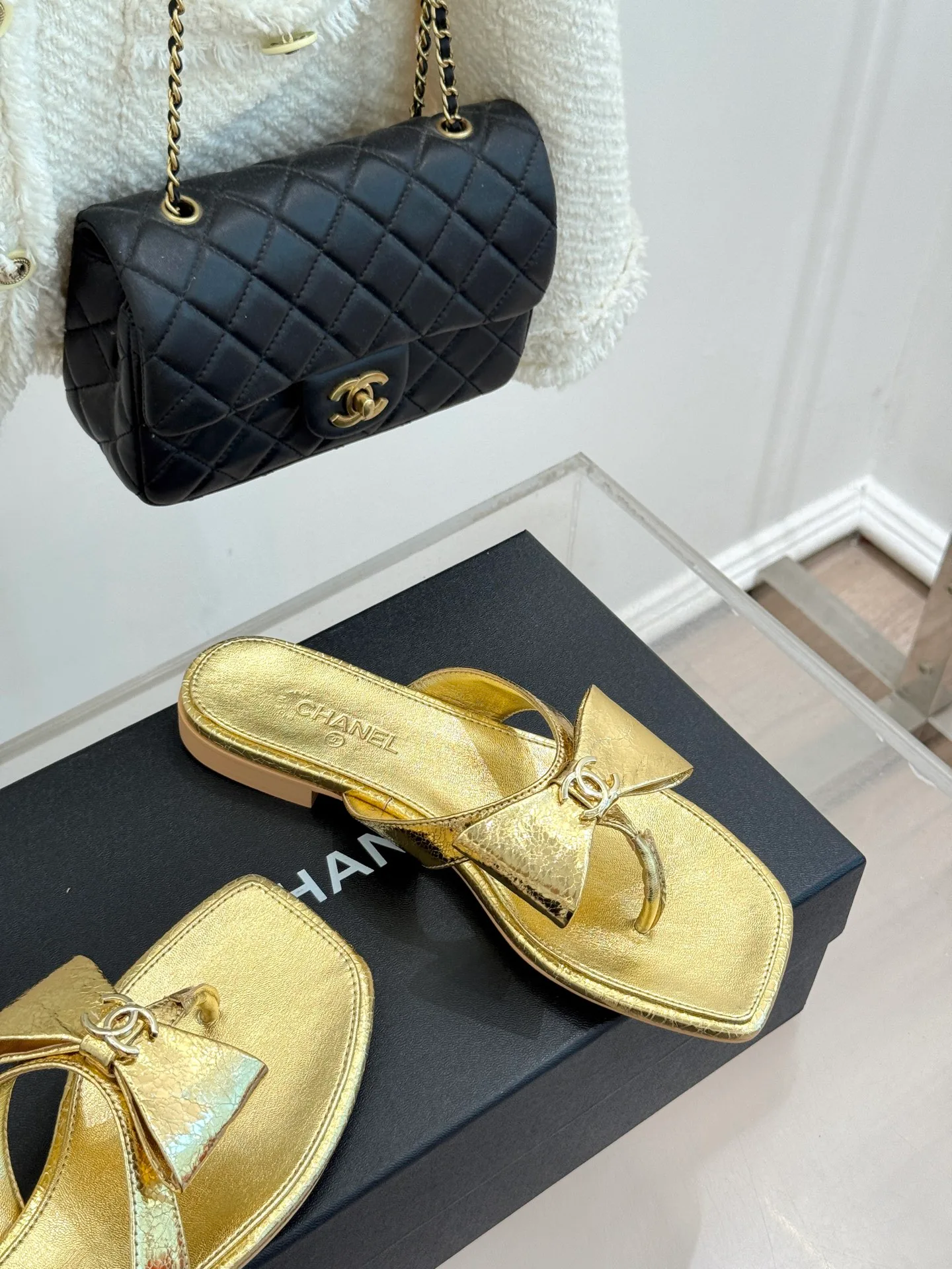 Шлепанцы Женские Chanel 16965748