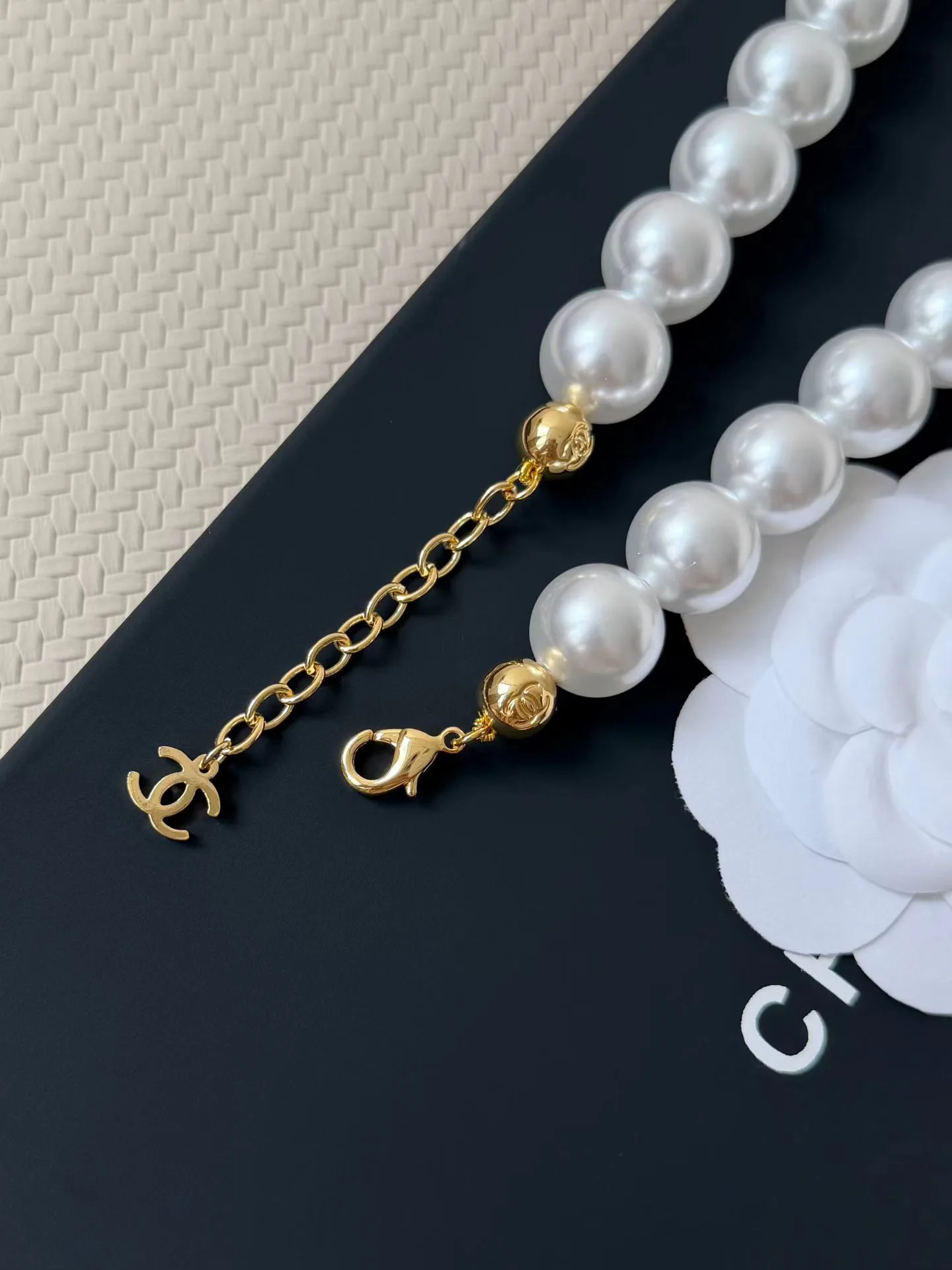 Бижутерия Chanel 18122524