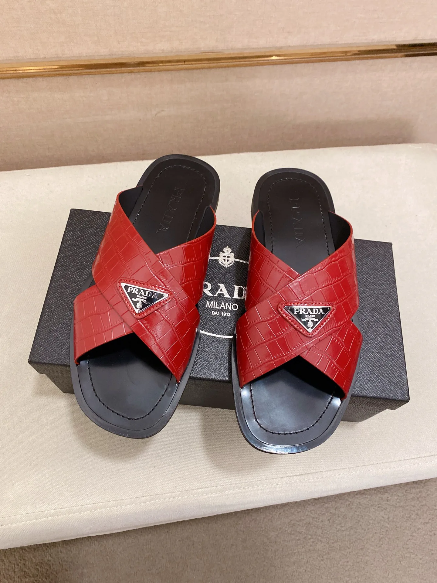 Шлепанцы Мужские Prada 74090