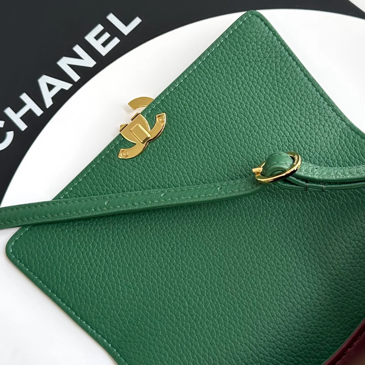Классические Сумки Женские Chanel 18058454