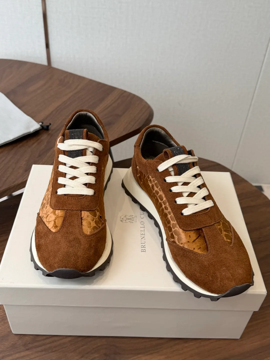 Кроссовки Женские Brunello Cucinelli 17461327