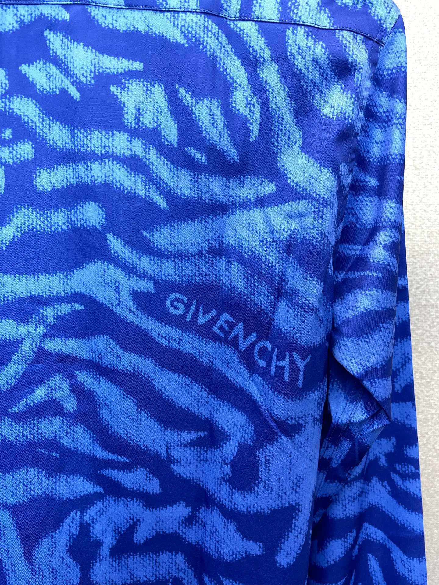 Рубашки Мужские Givenchy 18795841