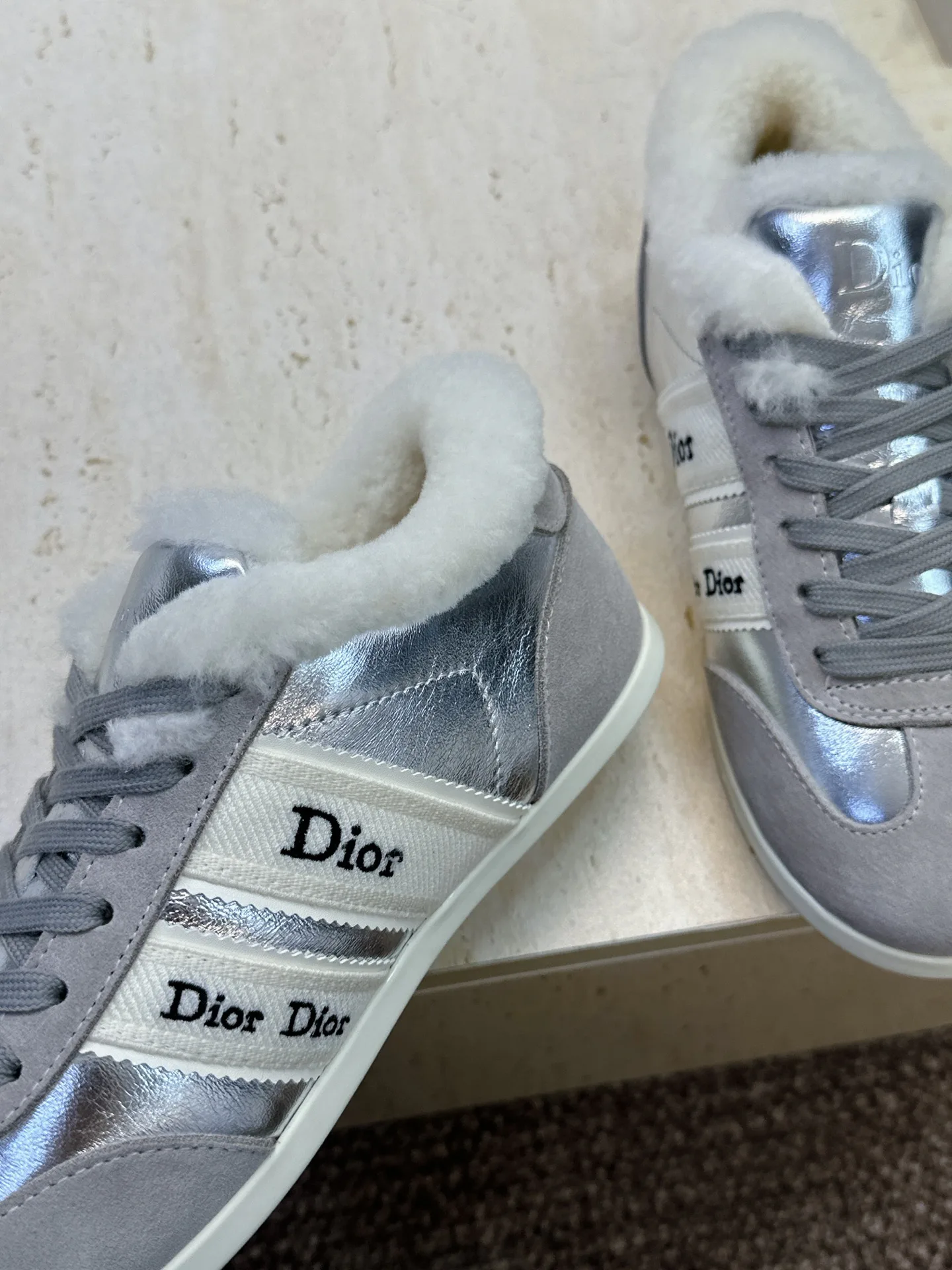 Кроссовки Женские Christian Dior 18247829