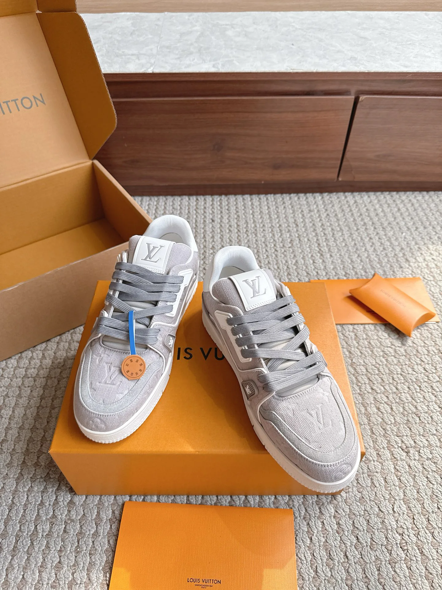 Кроссовки Мужские Louis Vuitton 17477017
