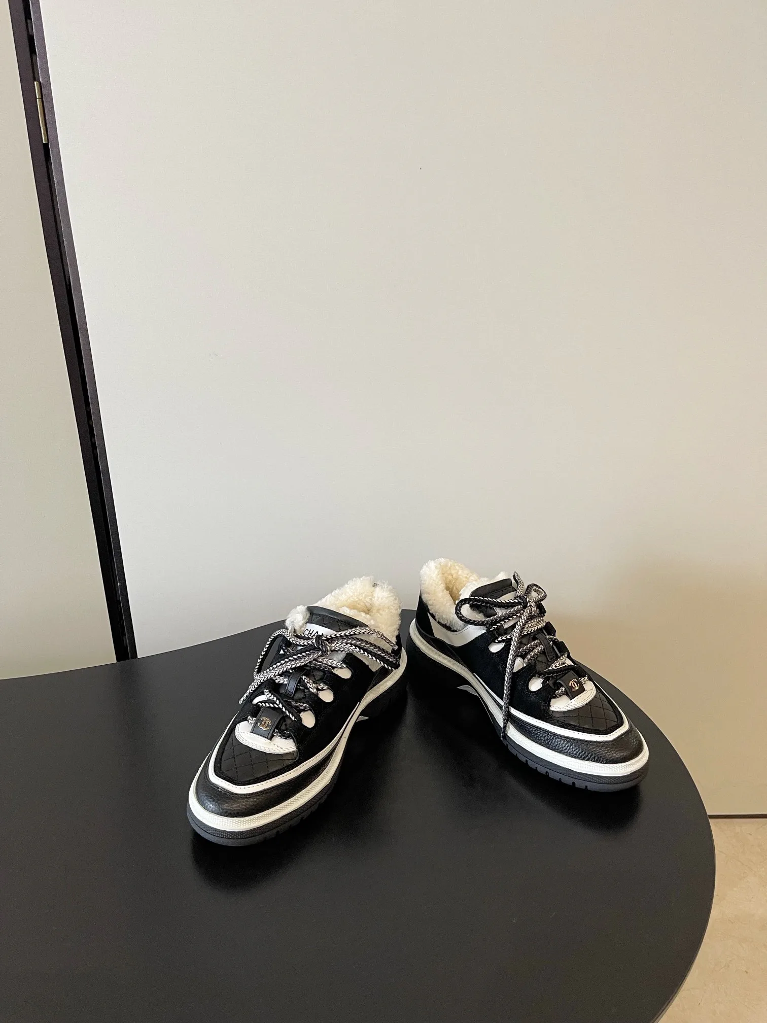 Кроссовки Женские Chanel 392231