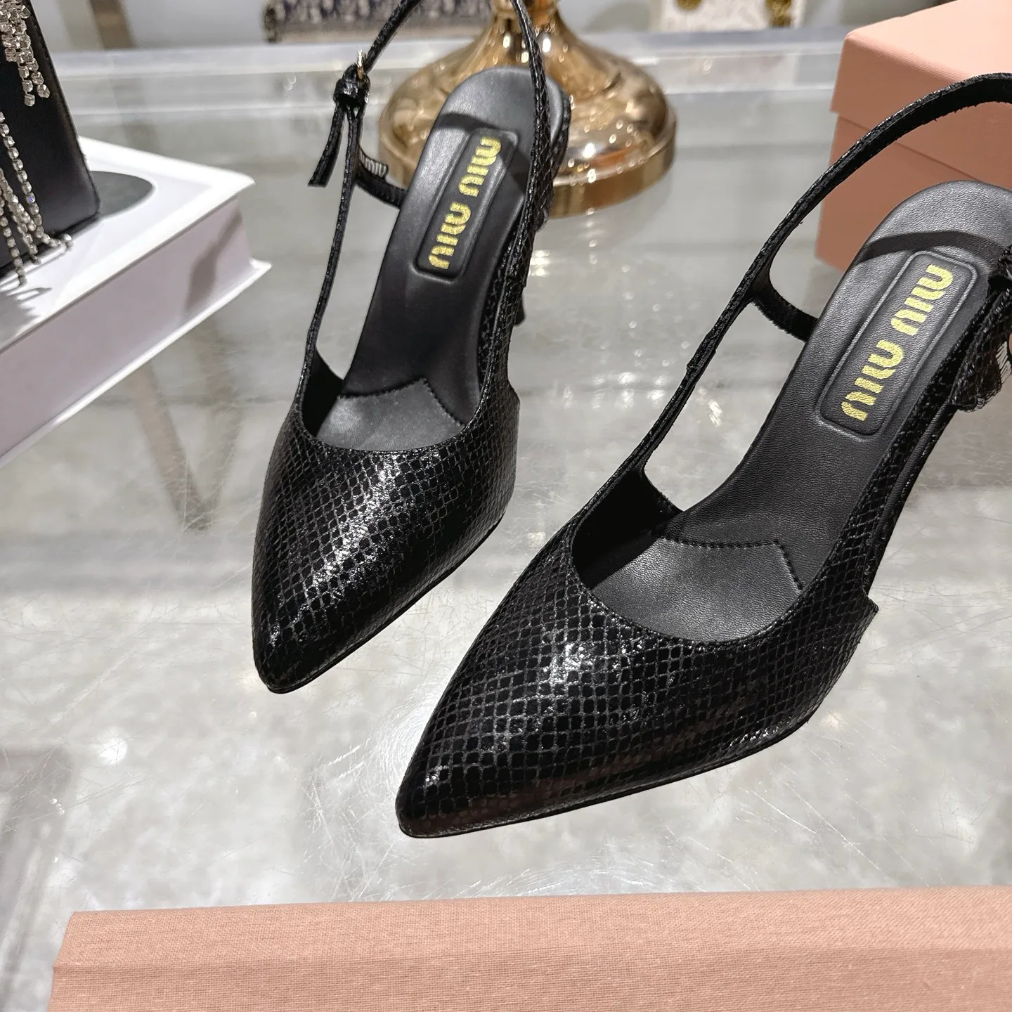Босоножки Женские Miu Miu 11677163
