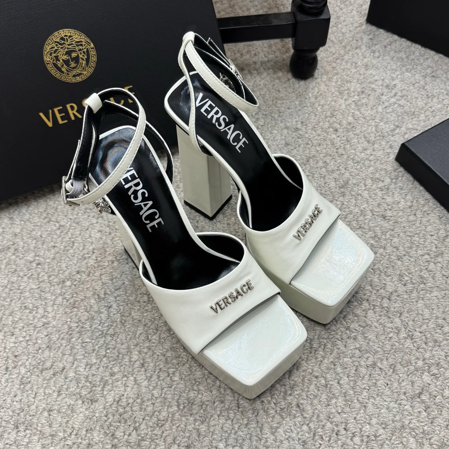 Босоножки Женские Versace 204656