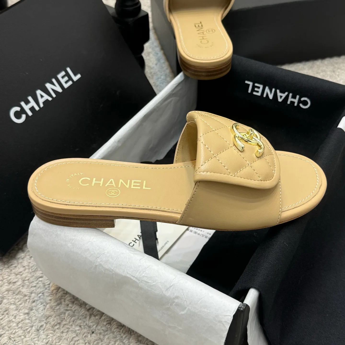 Шлепанцы Женские Chanel 13843