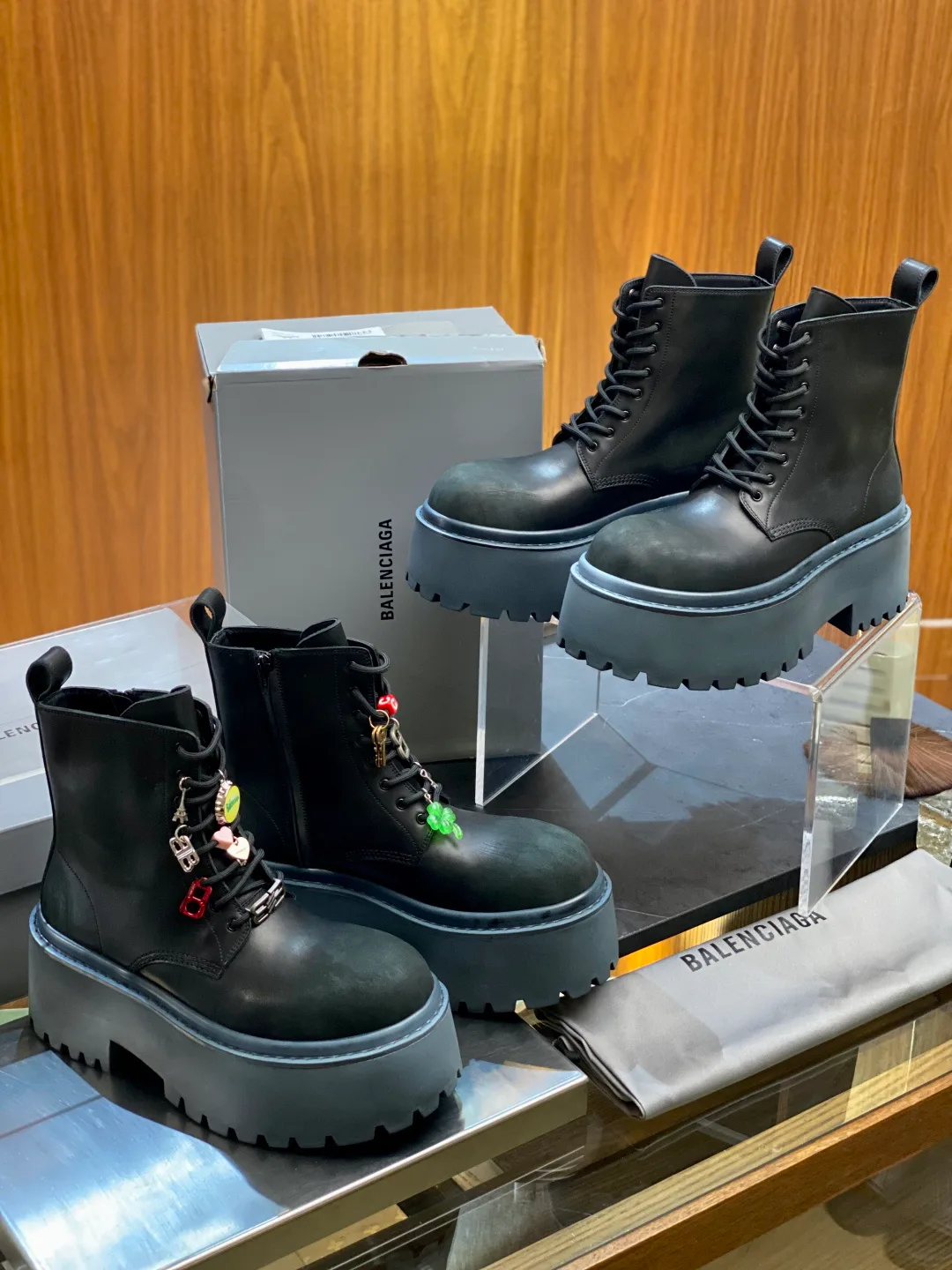 Ботинки Мужские Balenciaga 15134009