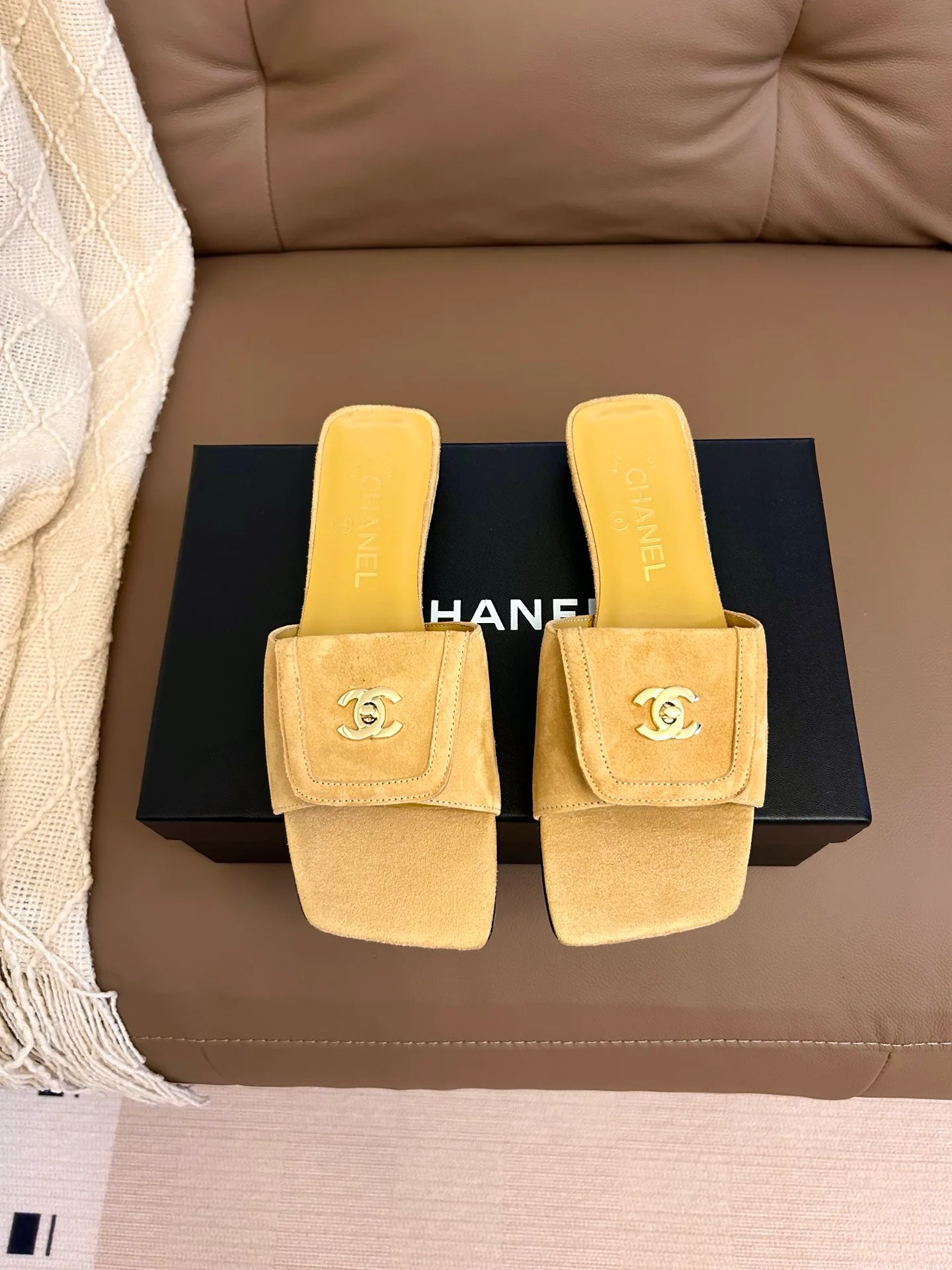 Туфли Женские Chanel 13108911