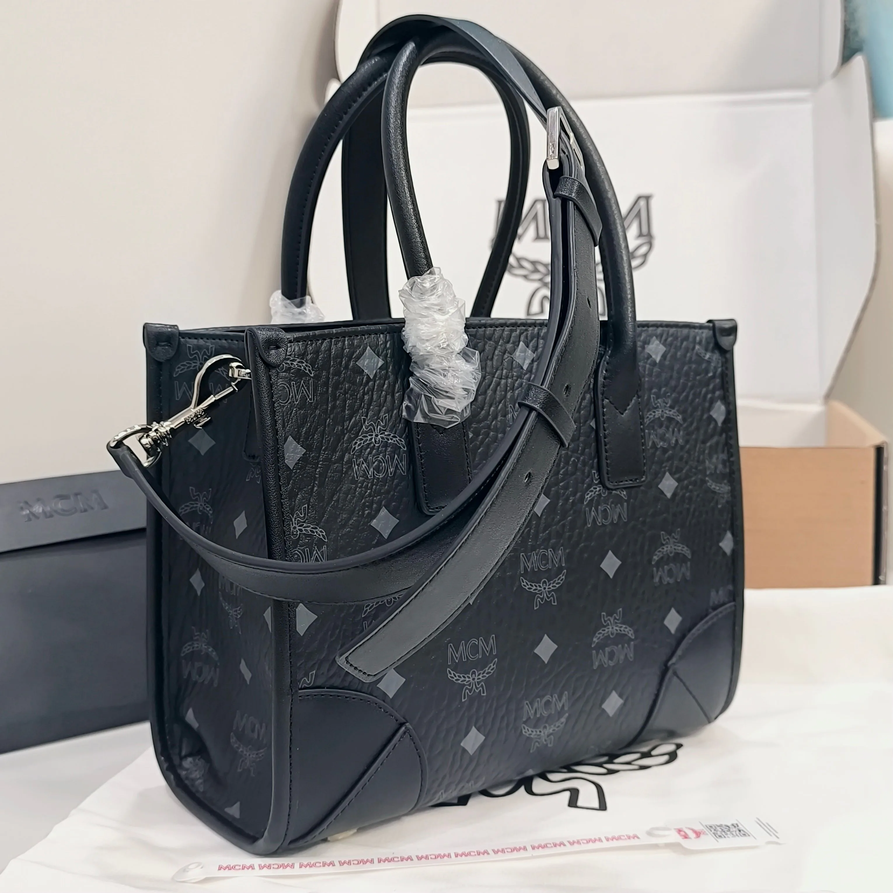 Классические Сумки Женские Mcm 18223309