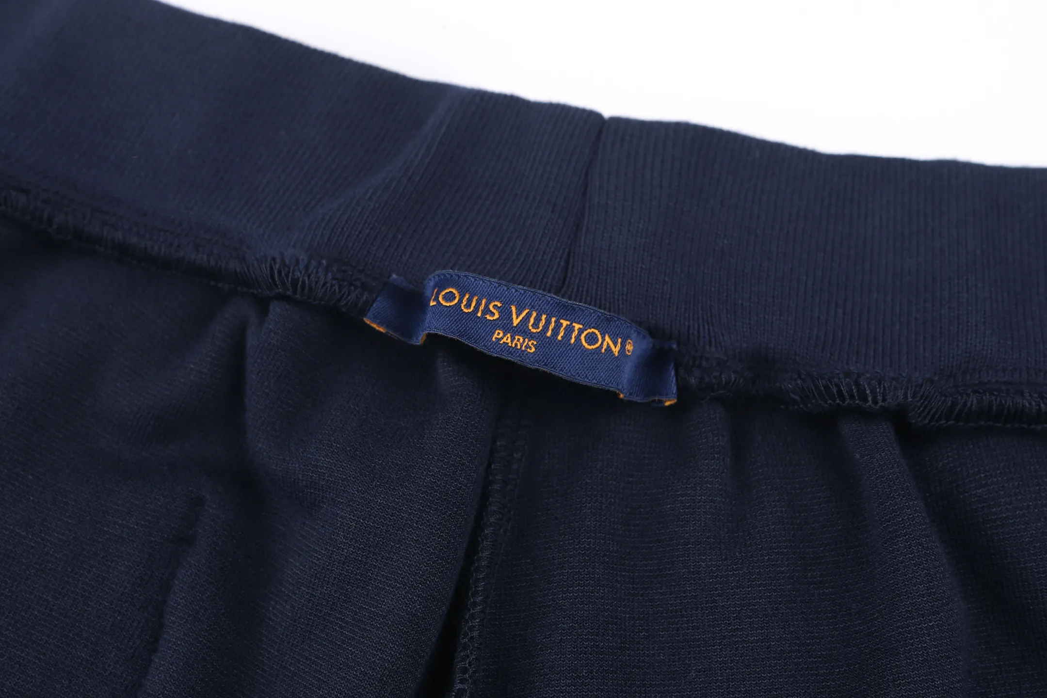 Брюки Женские Louis Vuitton 11179789