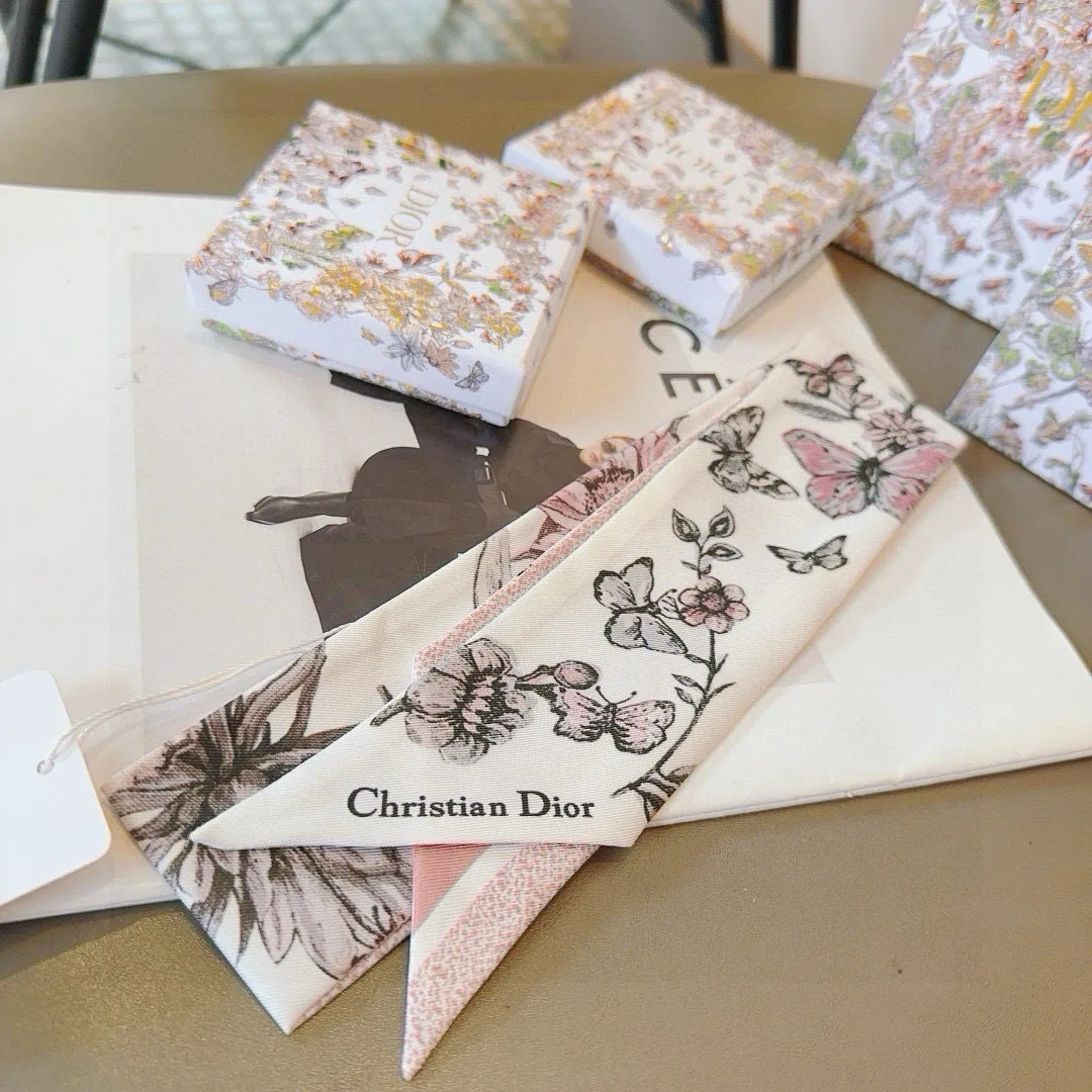 Платки Christian Dior 12918471