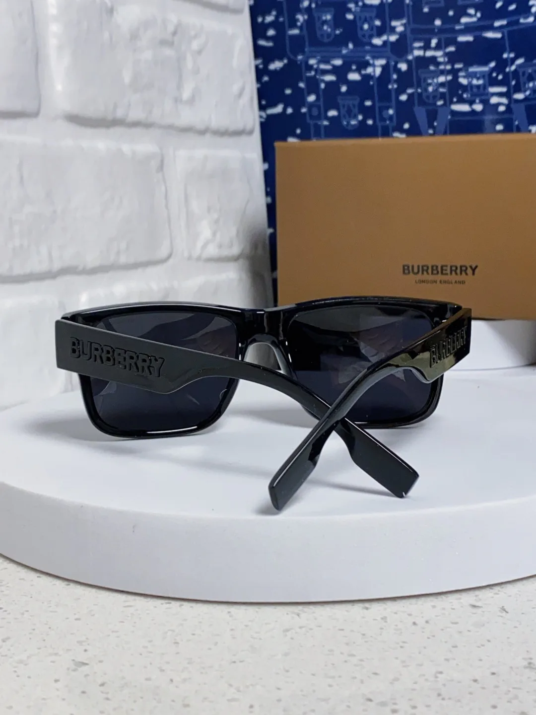 Очки Burberry 16872412