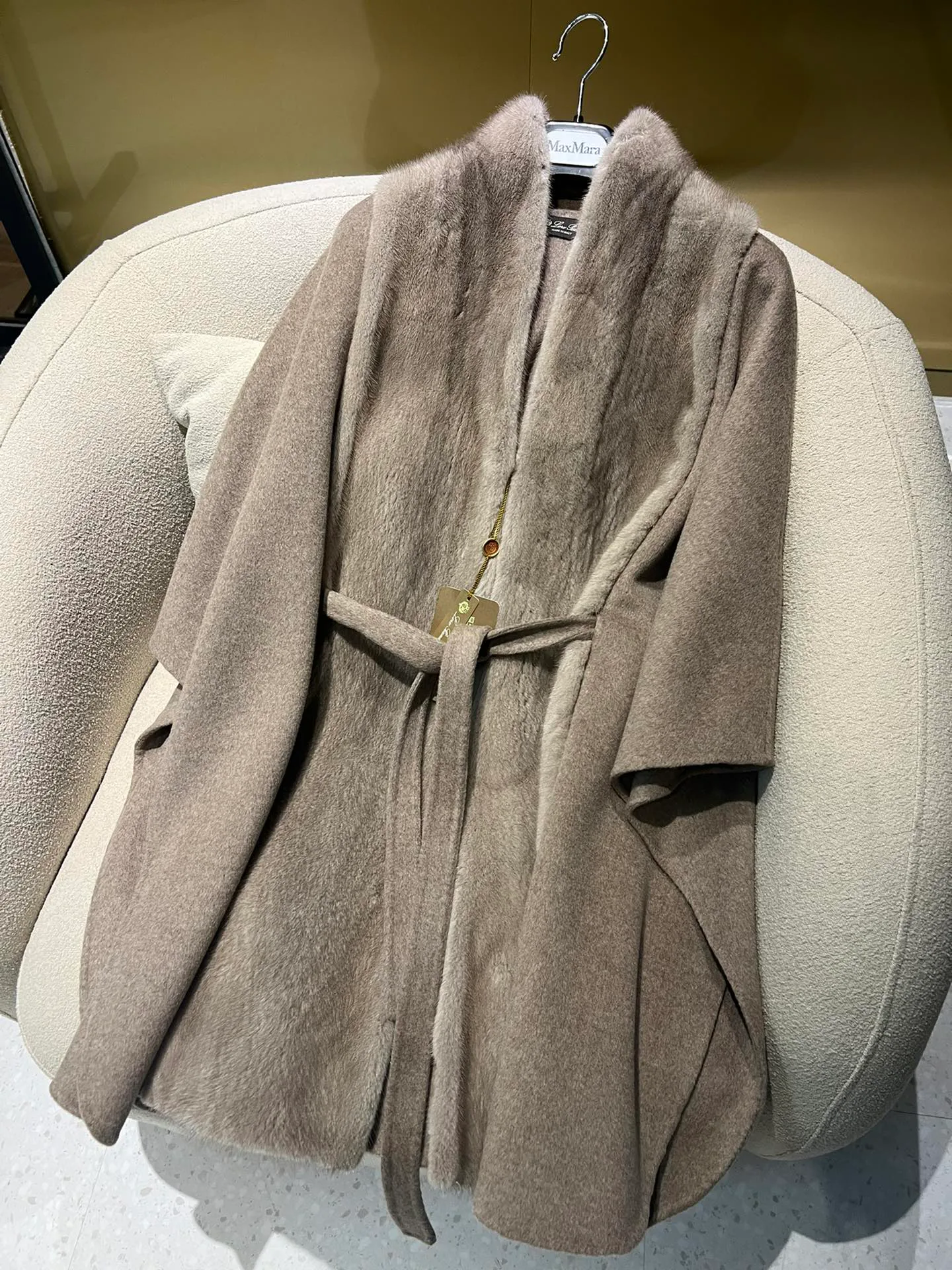 Пальто Женские Loro Piana 995269