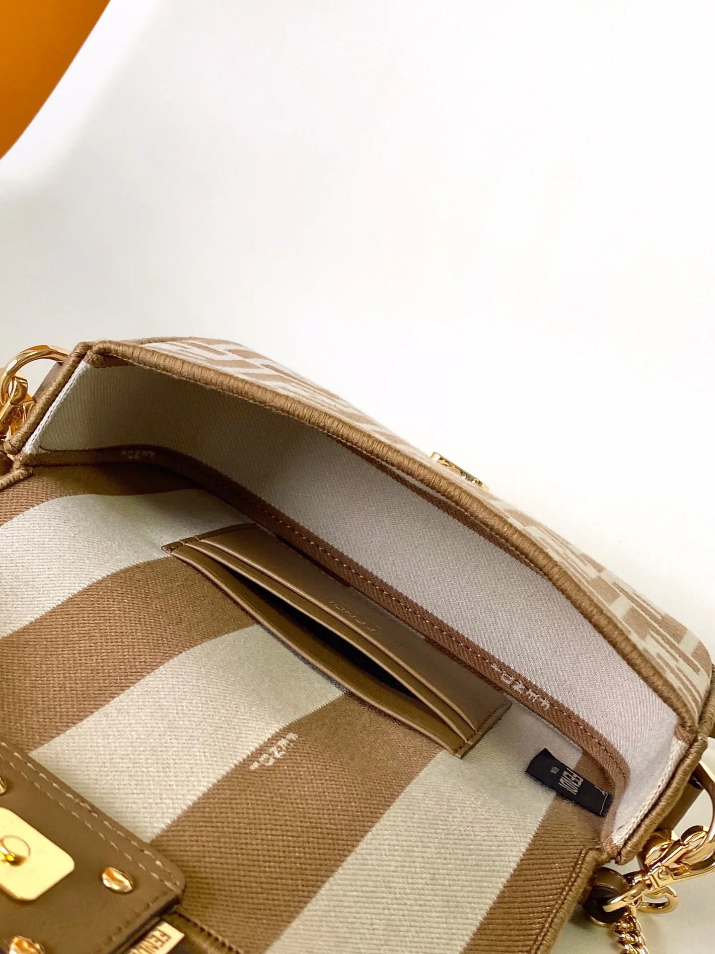 Классические Сумки Женские Fendi 13234561