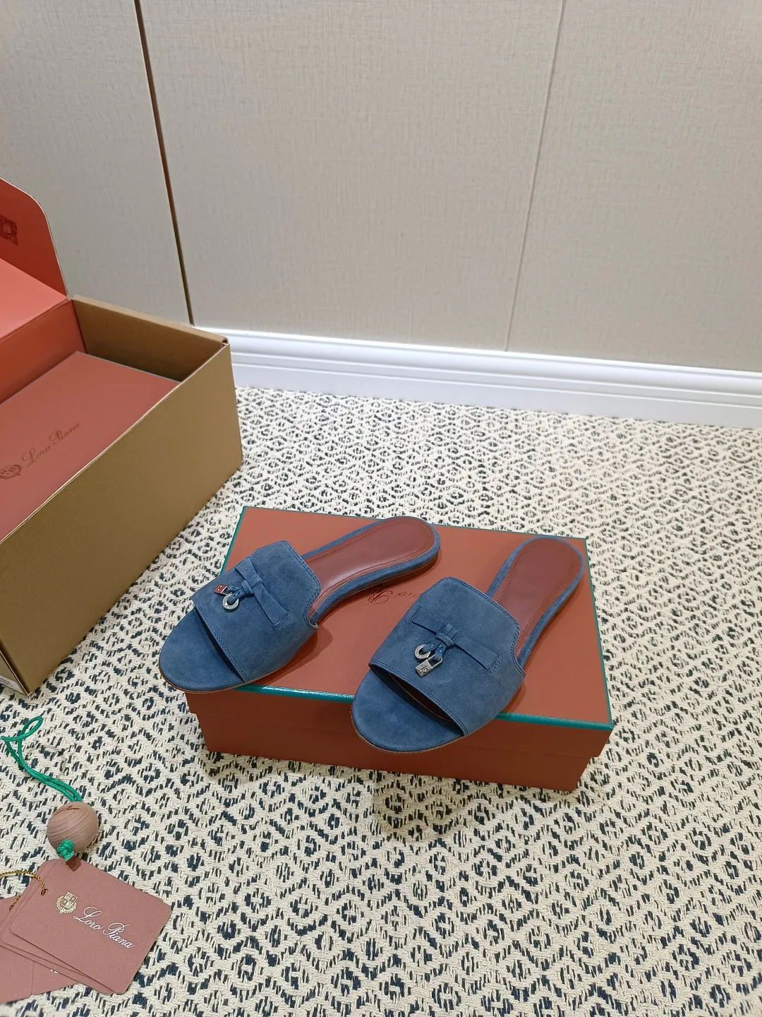 Шлепанцы Женские Loro Piana 8407