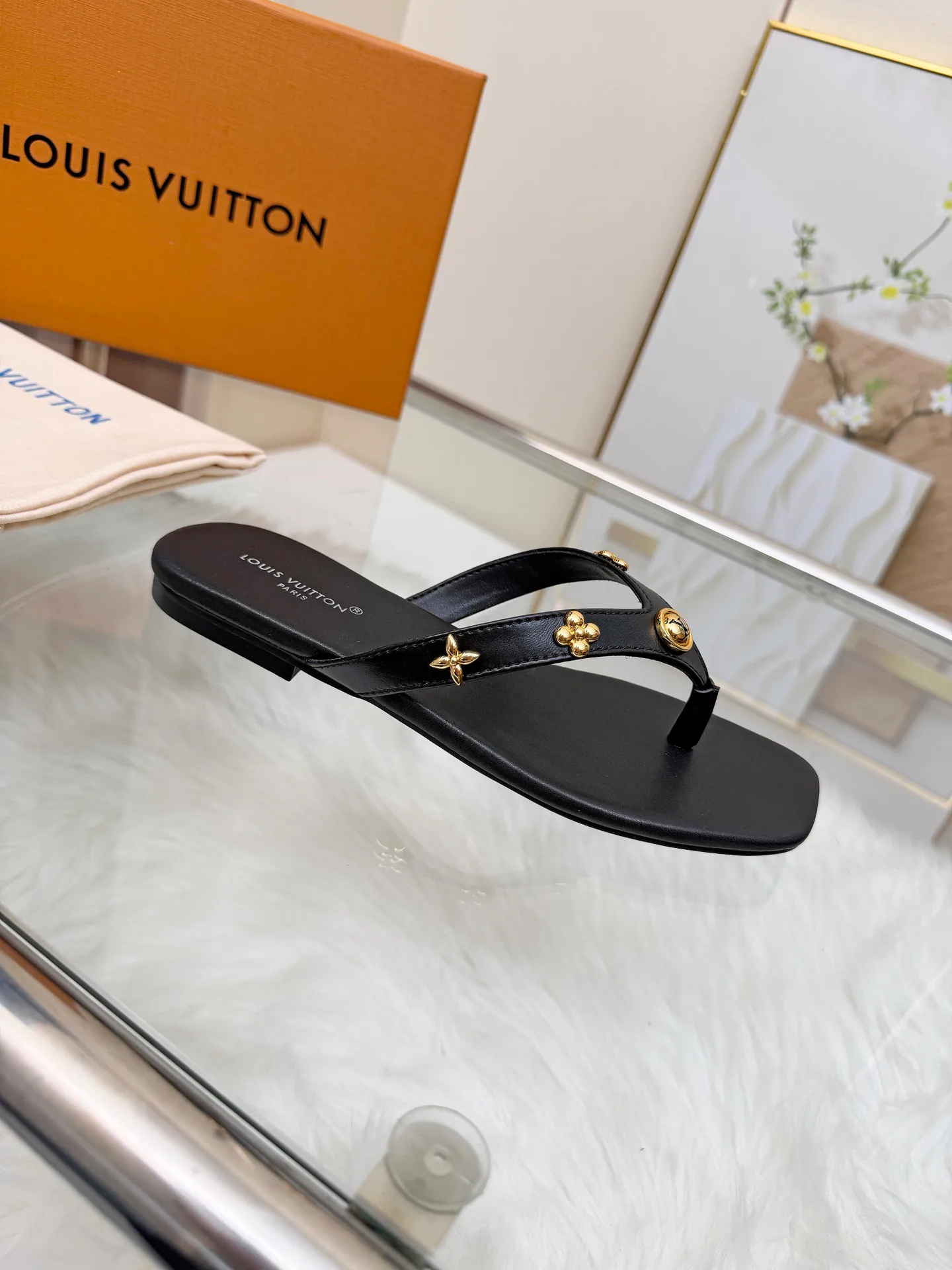 Шлепанцы Женские Louis Vuitton 13253501