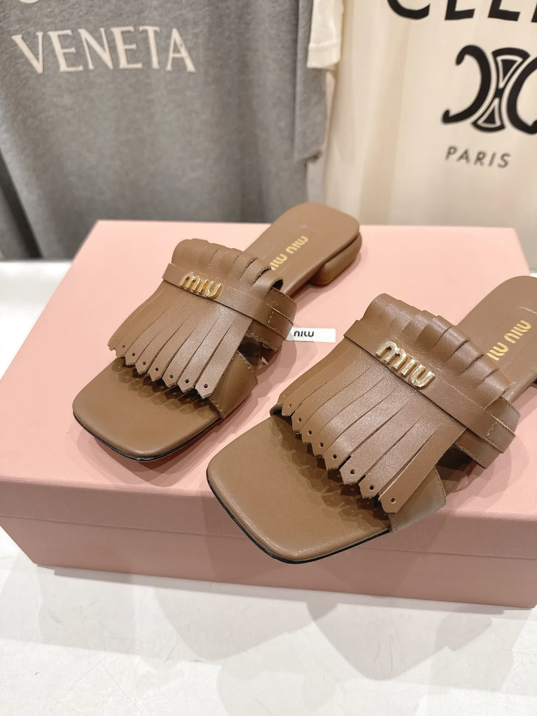 Шлепанцы Женские Miu Miu 1842304