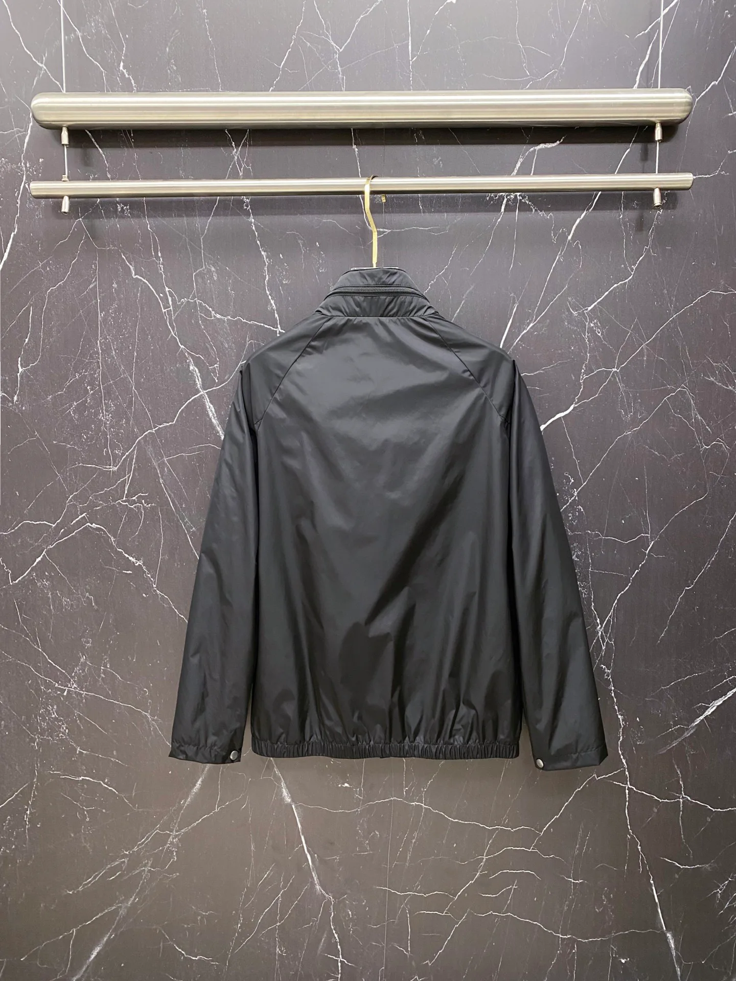 Куртки И Пуховики Мужские Prada 9760656