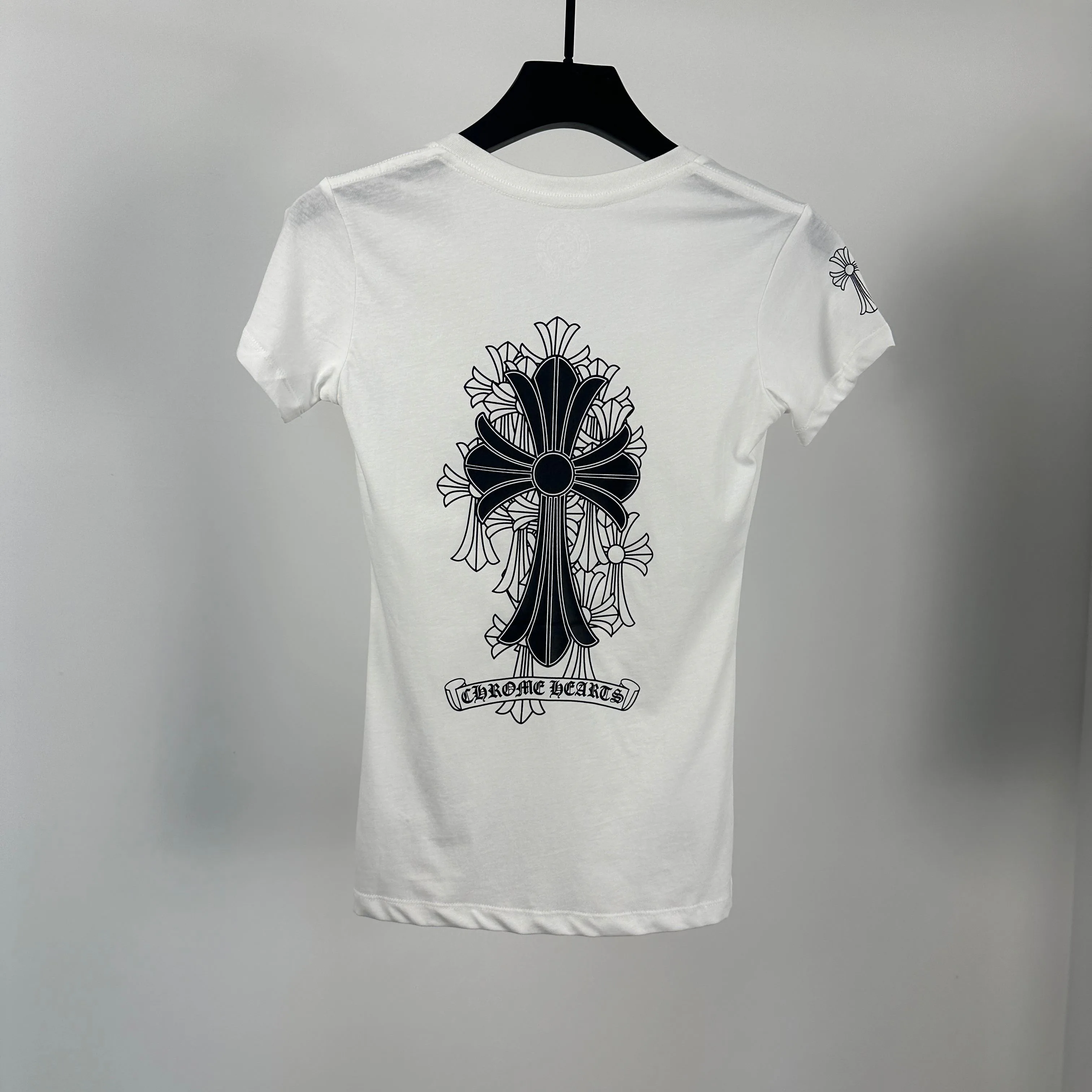 Футболки Женские Chrome Hearts 13425685