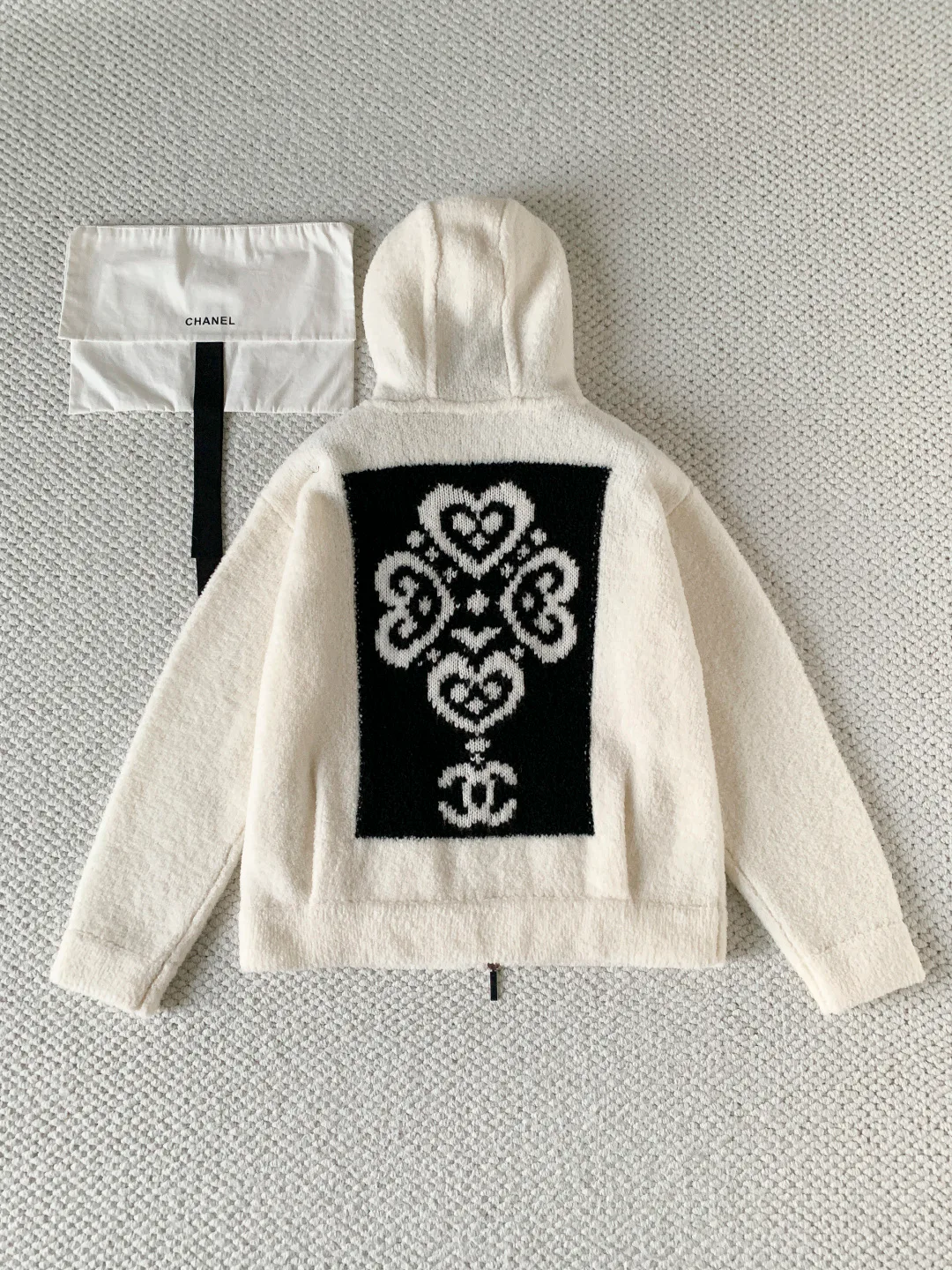 Куртки И Пуховики Женские Chanel 392717