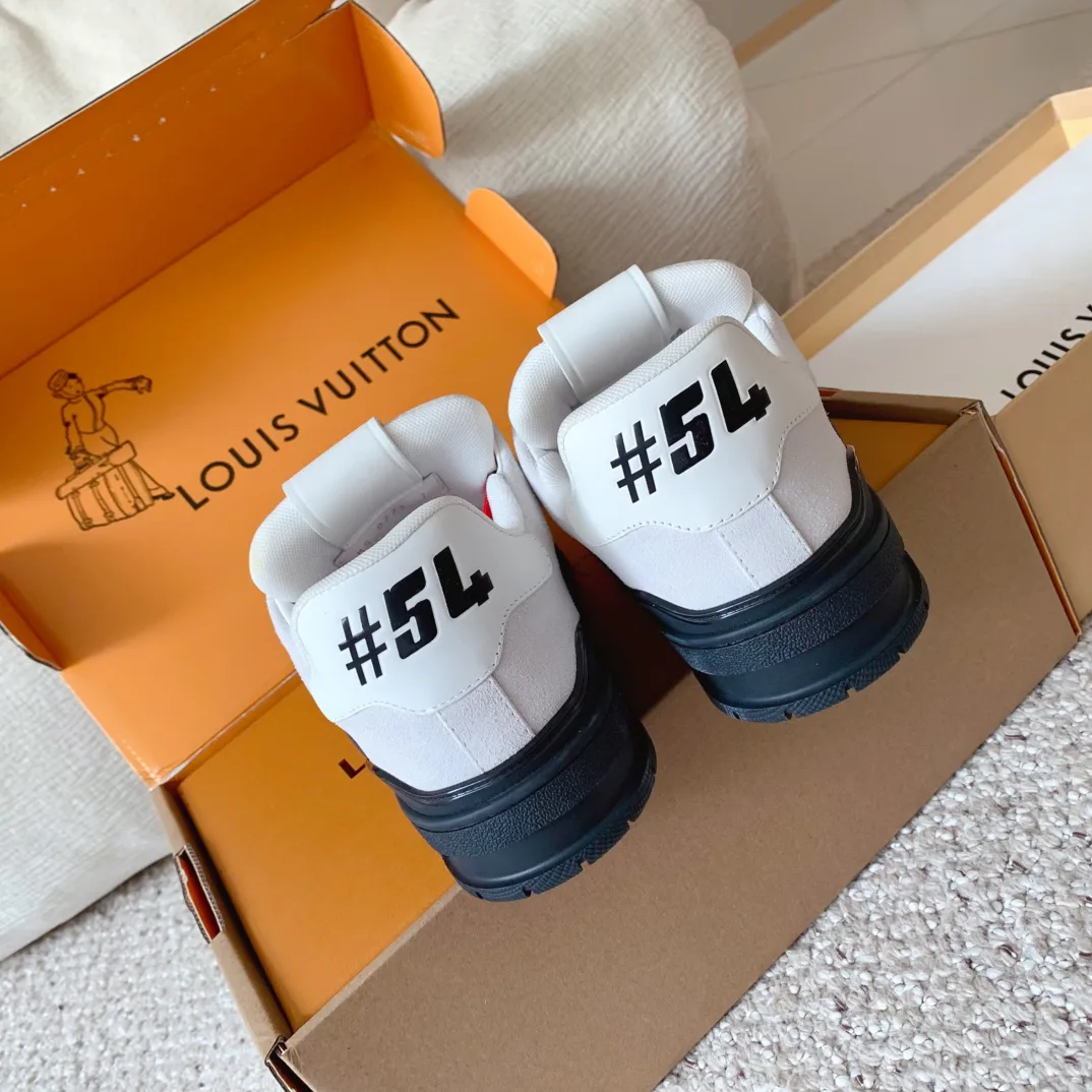 Кроссовки Женские Louis Vuitton 5893983