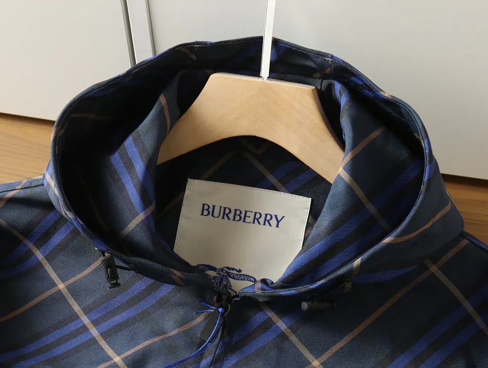 Куртки И Пуховики Мужские Burberry 2998638