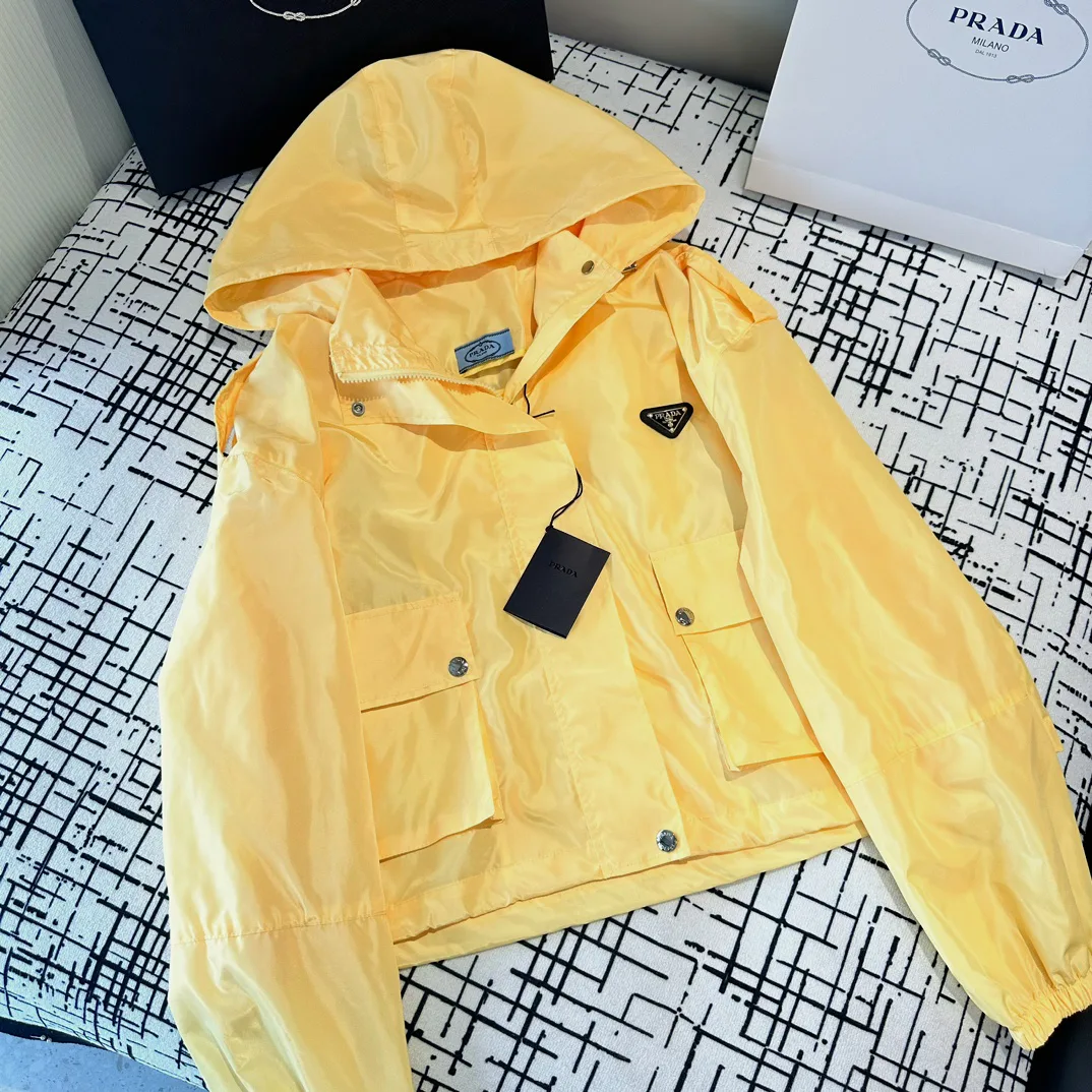 Куртки Женские Prada 28199