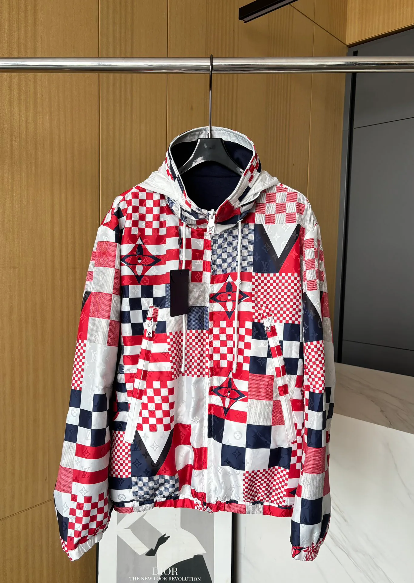 Куртки Женские Louis Vuitton Куртки Женские Louis Vuitton